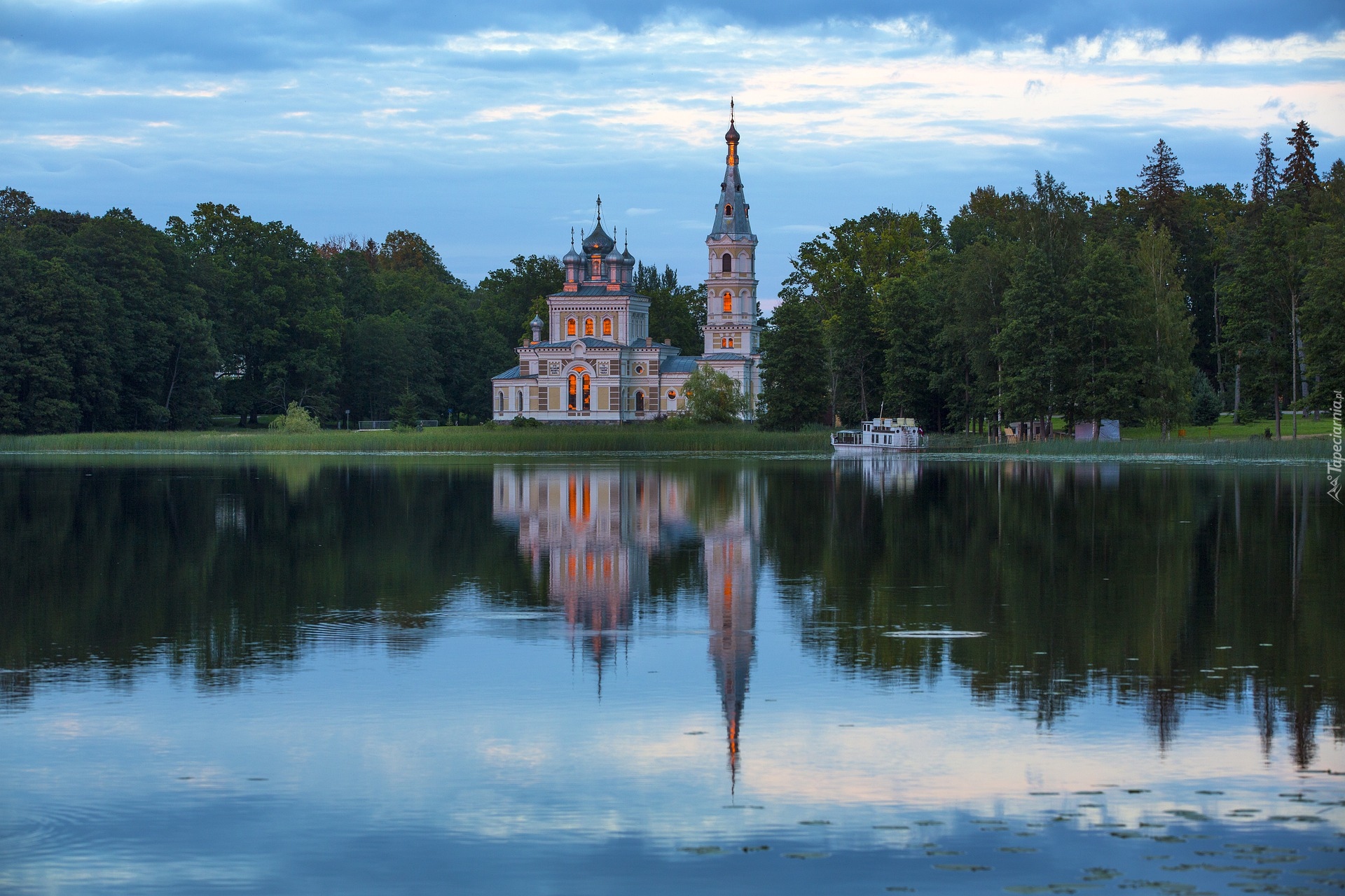 Cerkiew, Drzewa, Jezioro, Stameriena, Łotwa