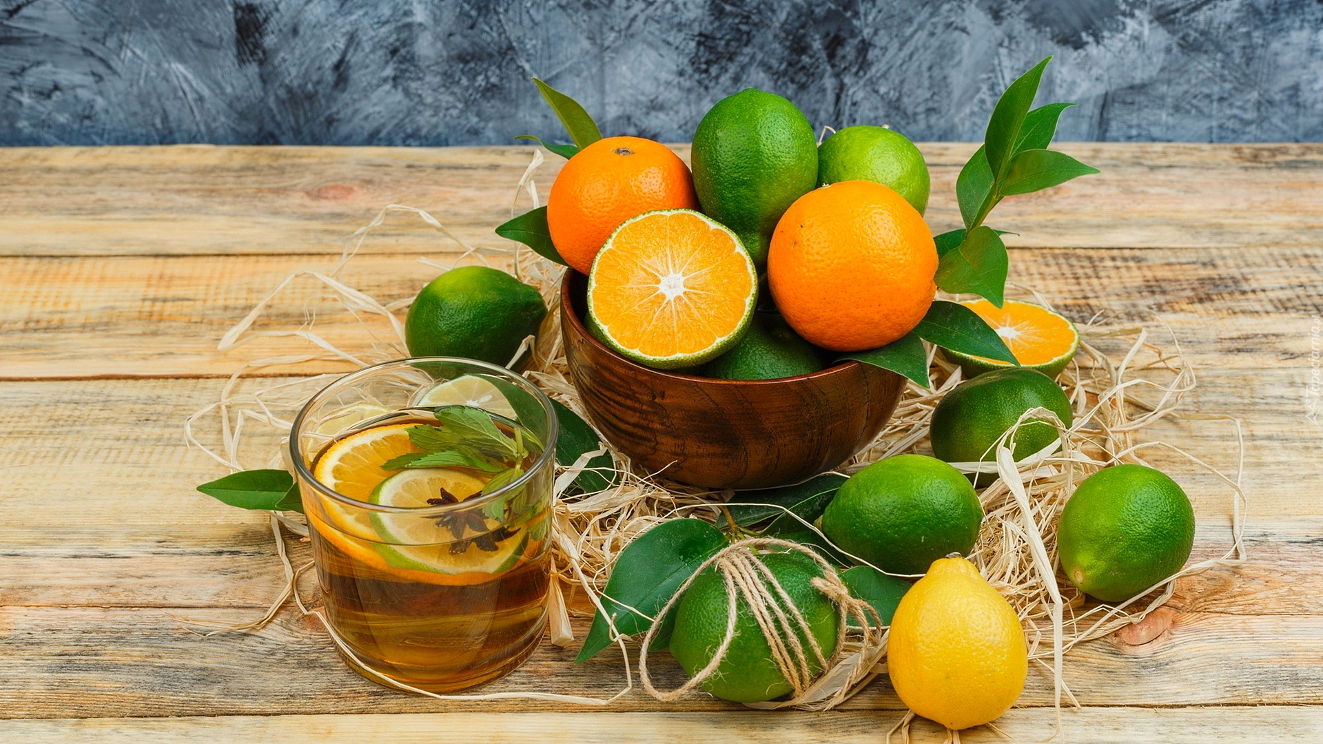 Pomarańcze, Miska, Limonki, Lemoniada, Szklanka, Deski, Owoce