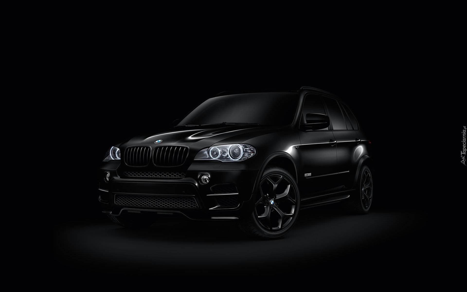 Czarne, BMW X6, Grafika