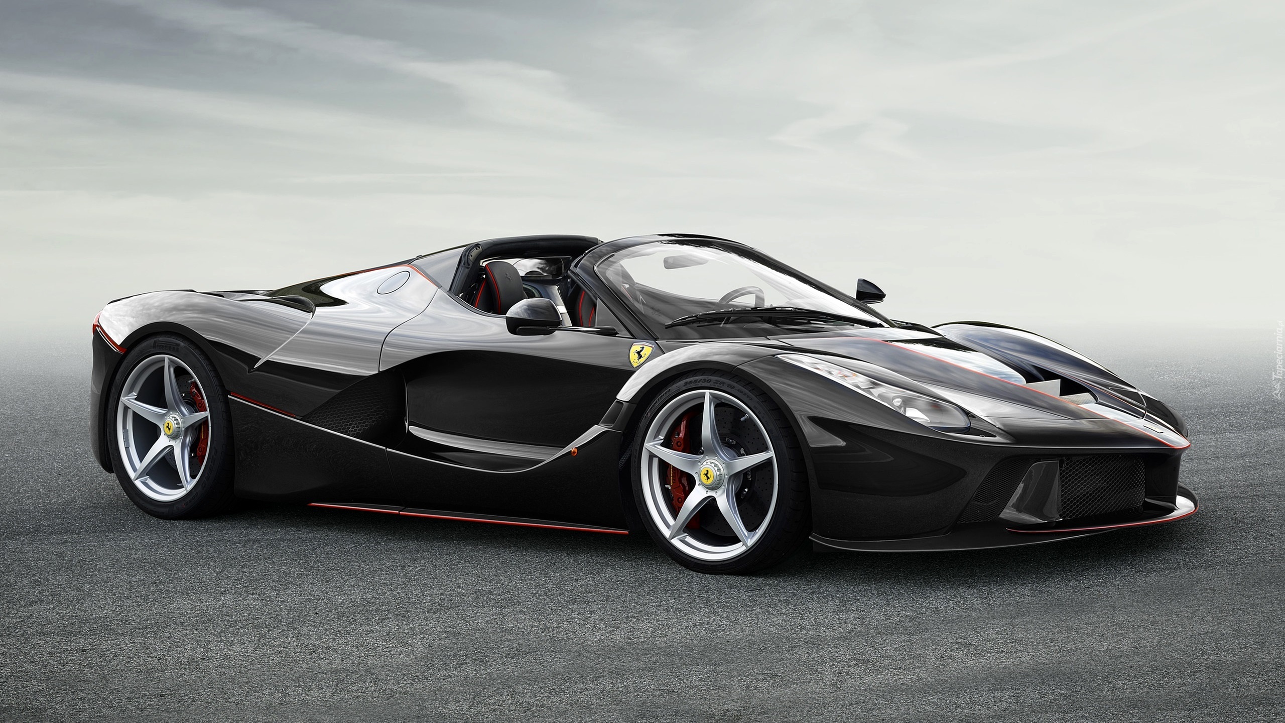 Ferrari, LaFerrari, Aperta