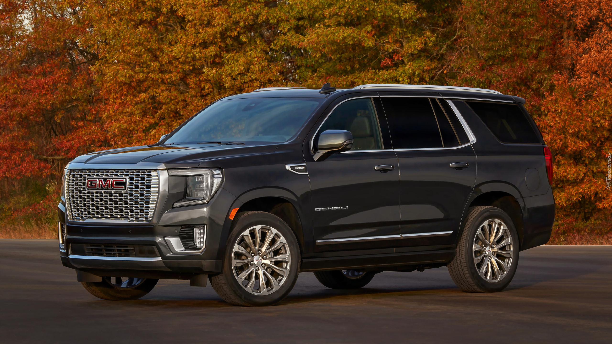 GMC Yukon Denali, Czarne, 2021