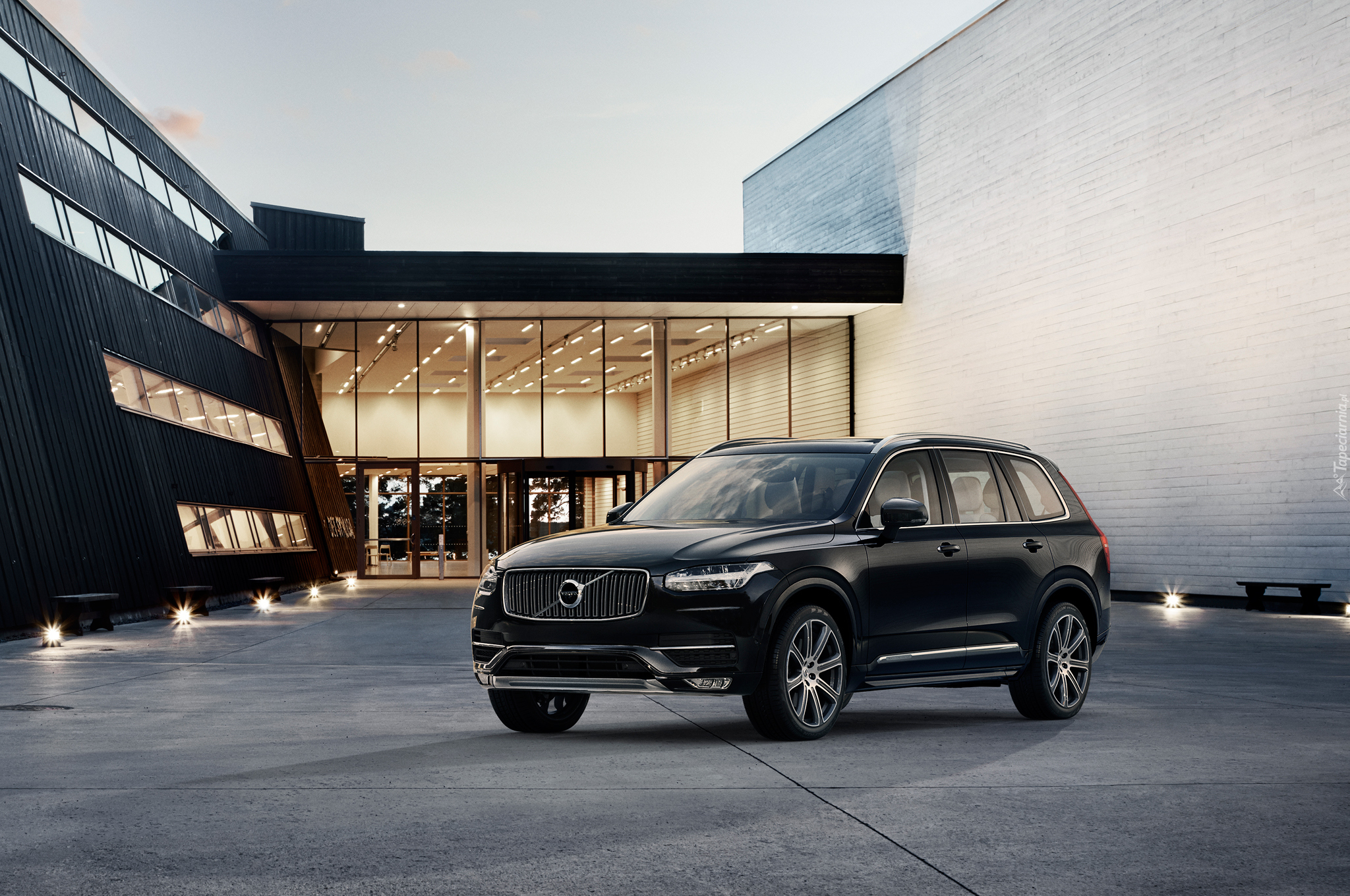 Czarne, Volvo XC90, 2016