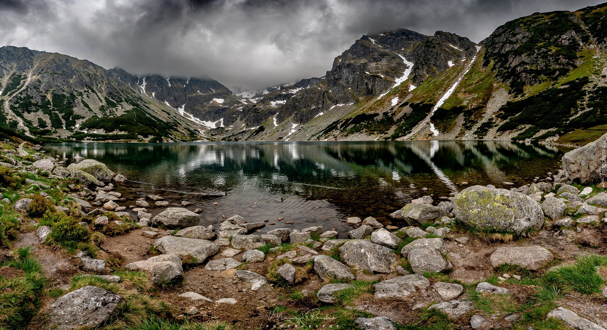 Jezioro, Czarny Staw Gąsienicowy, Kamienie, Góry, Tatry, Polska