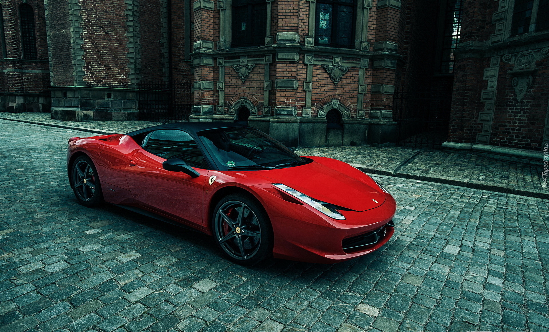 Czerwone, Ferrari 458 Italia, 2009 - 2015, Bruk, Ulica