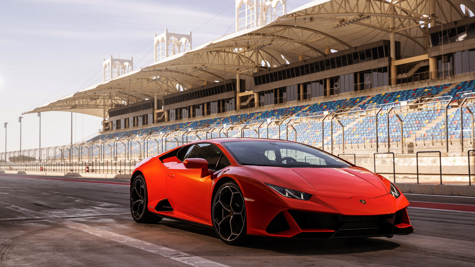 Czerwone, Lamborghini Huracan EVO