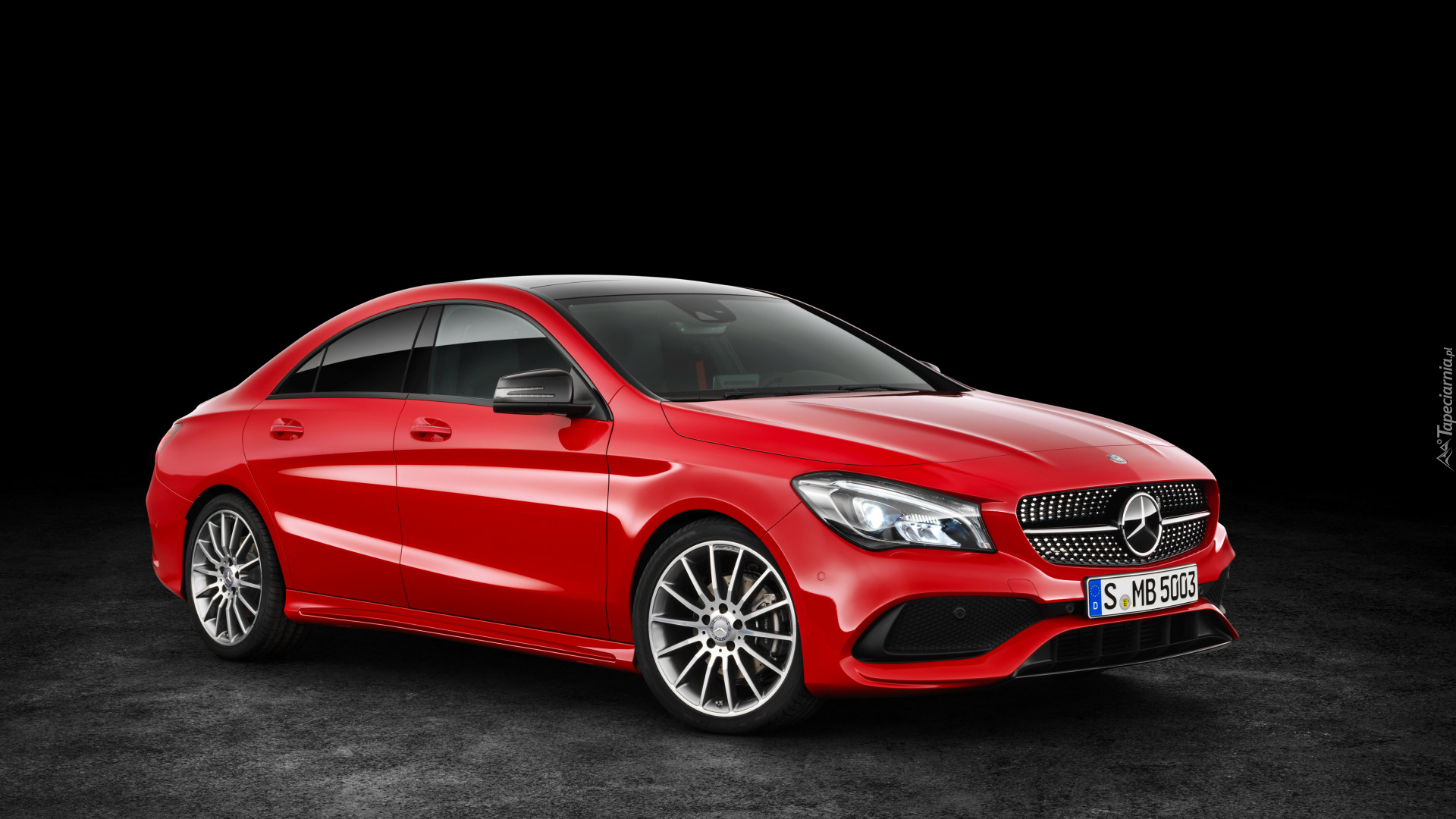 Czerwony, Mercedes-Benz CLA