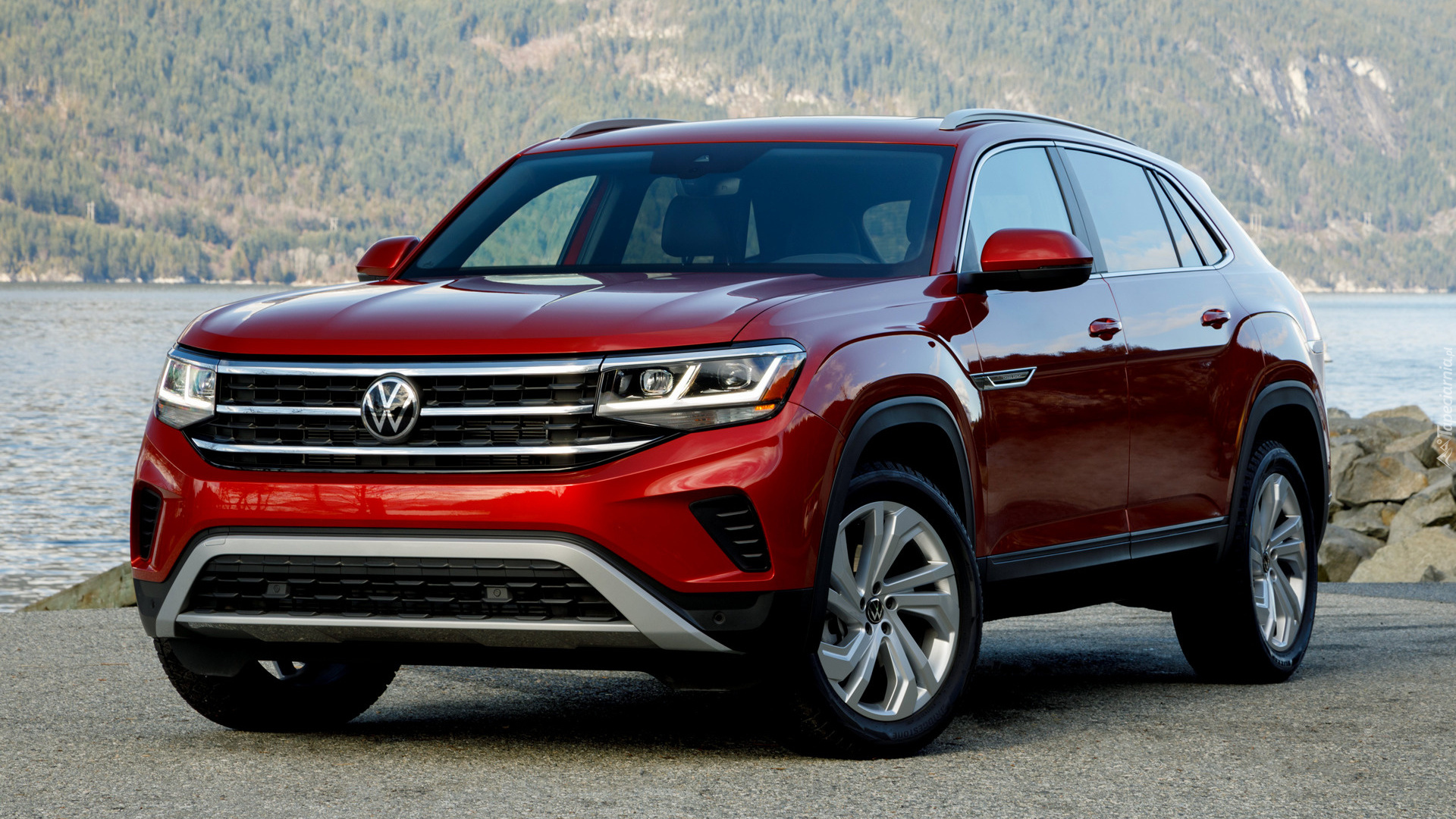 Volkswagen Atlas Cross Sport, Czerwony