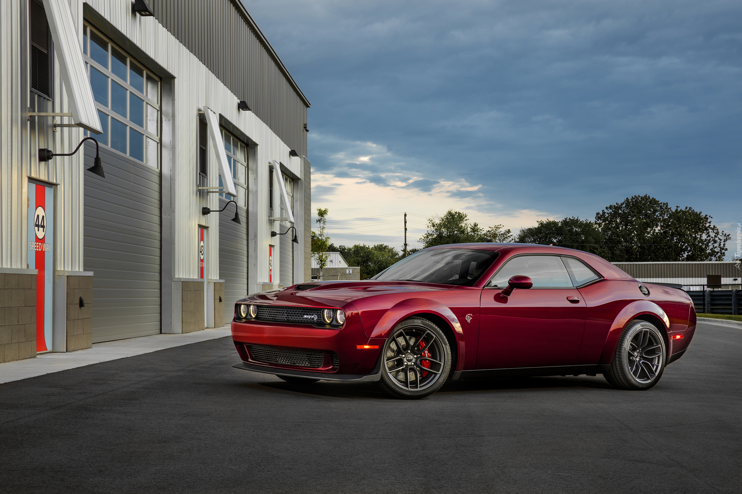 Czerwony, Dodge Challenger SRT Hellcat Widebody, 2018