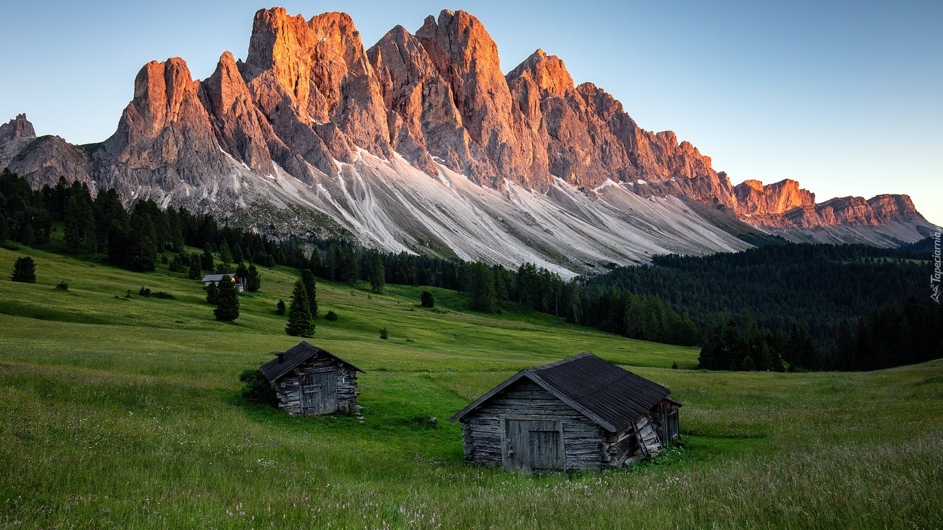 Włochy, Góry, Dolomity, Dolina, Val Gardena, Łąka, Domy