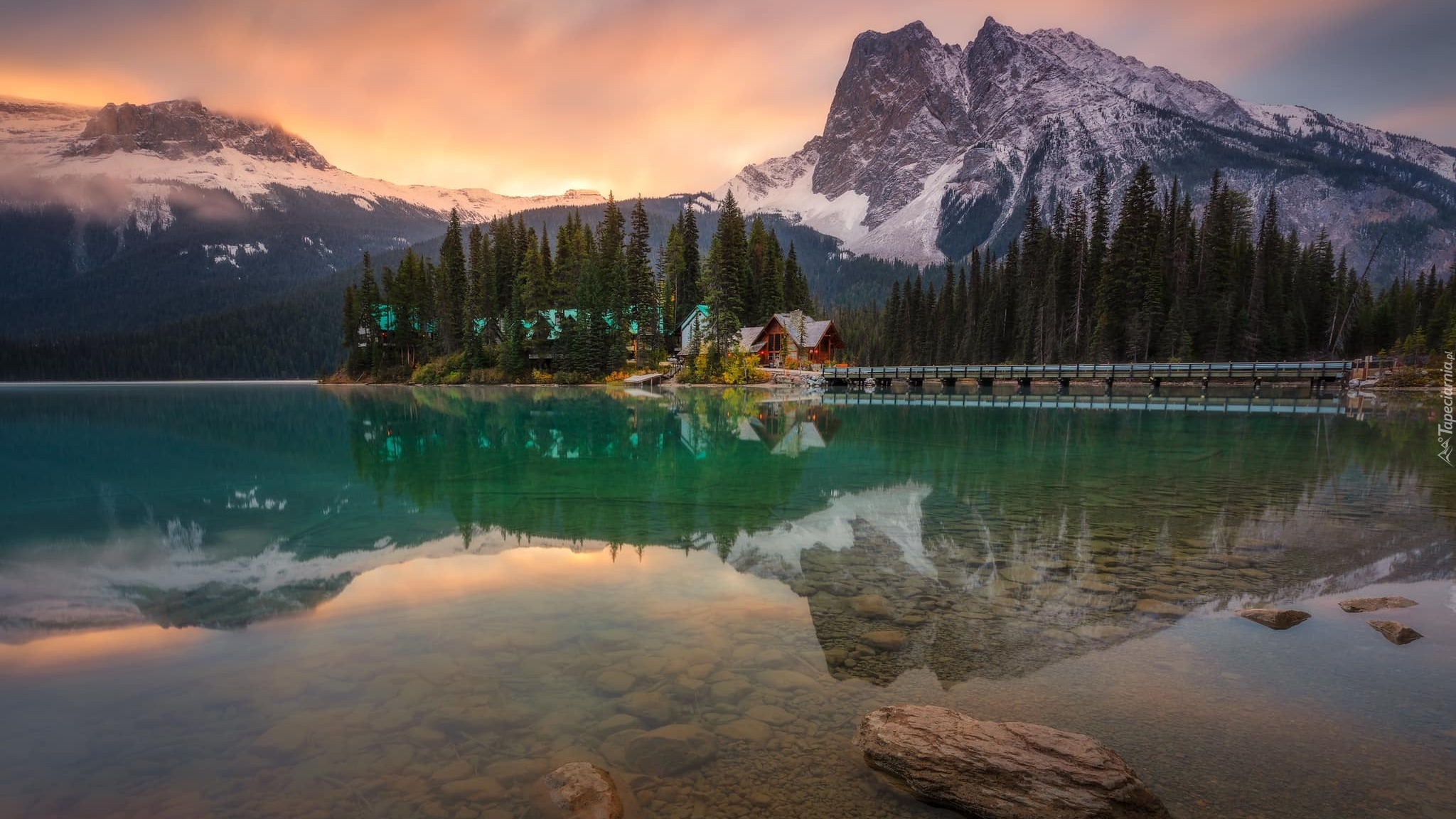 Kanada, Alberta, Park Narodowy Yoho, Jezioro, Emerald Lake, Drzewa, Góry, Dom