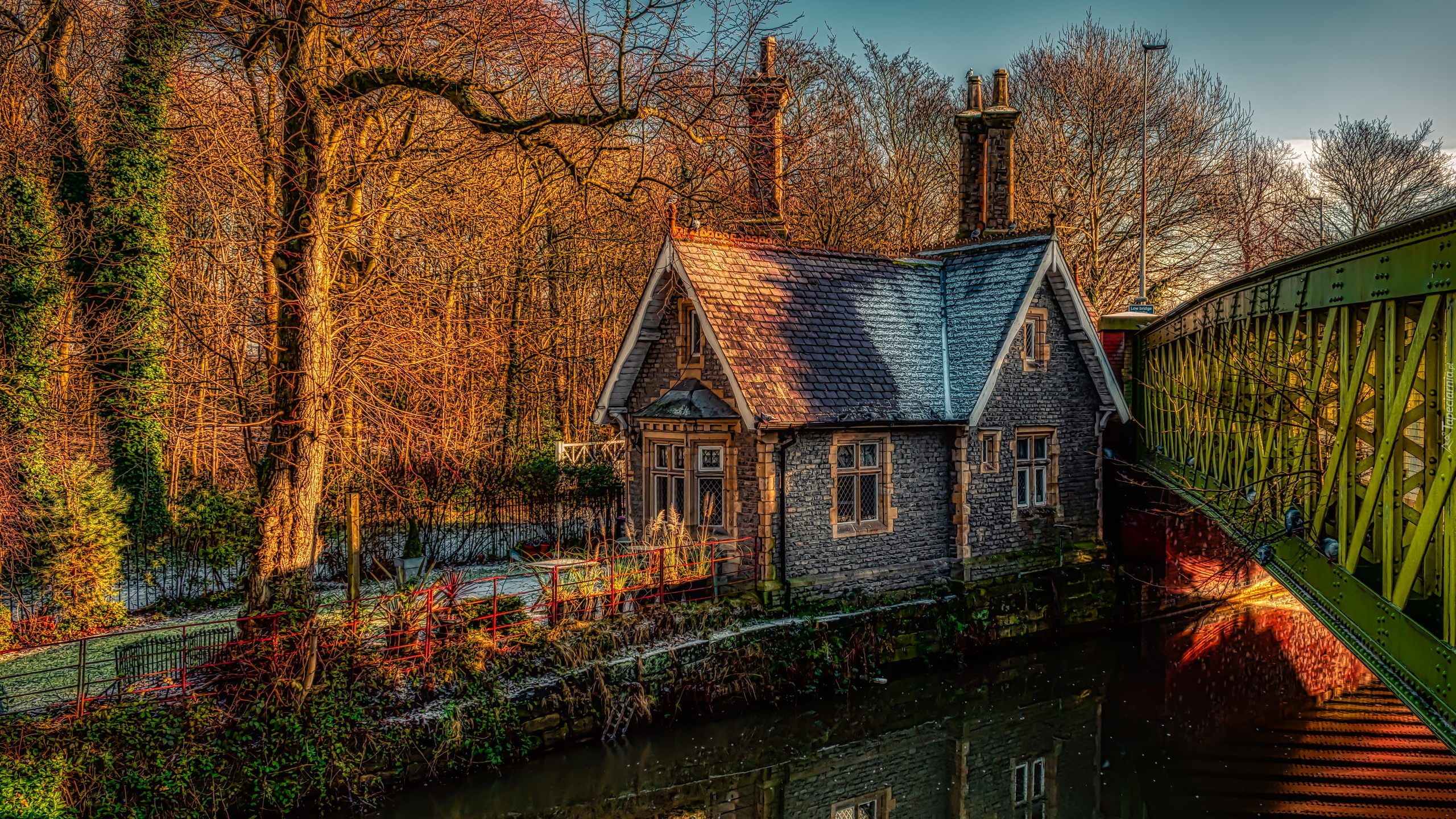 Dom, Drzewa, Most, Rzeka, Kanał, Bridgewater Canal, Barton upon Irwell, Eccles, Anglia