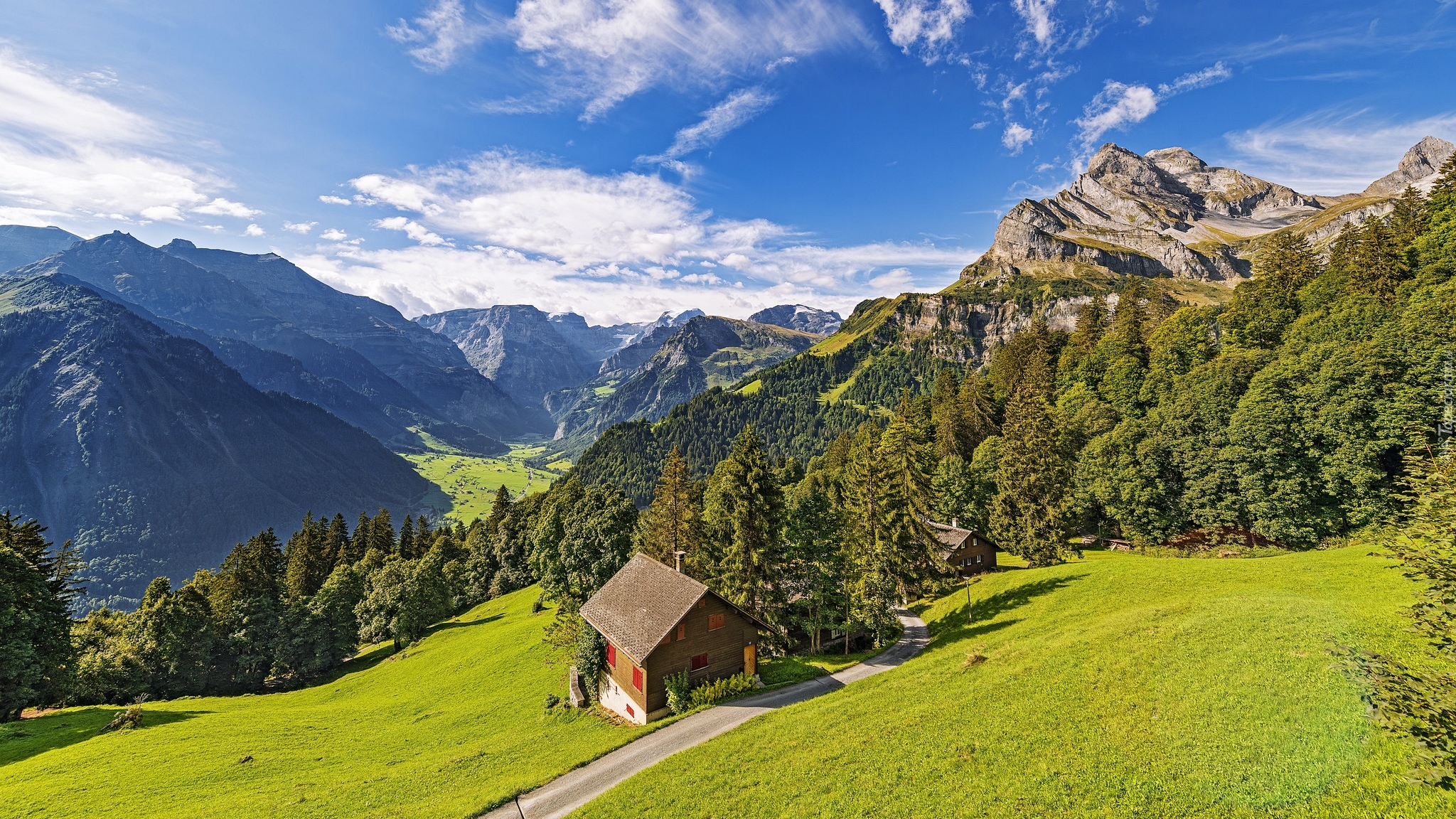 Domki, Droga, Góry, Alpy Glarneńskie, Braunwald, Kanton Glarus, Szwajcaria