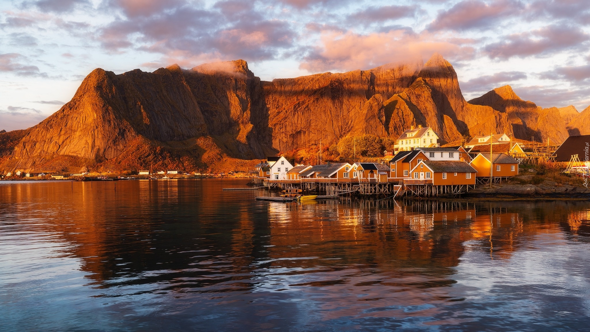 Norwegia, Lofoty, Morze, Góry, Domy
