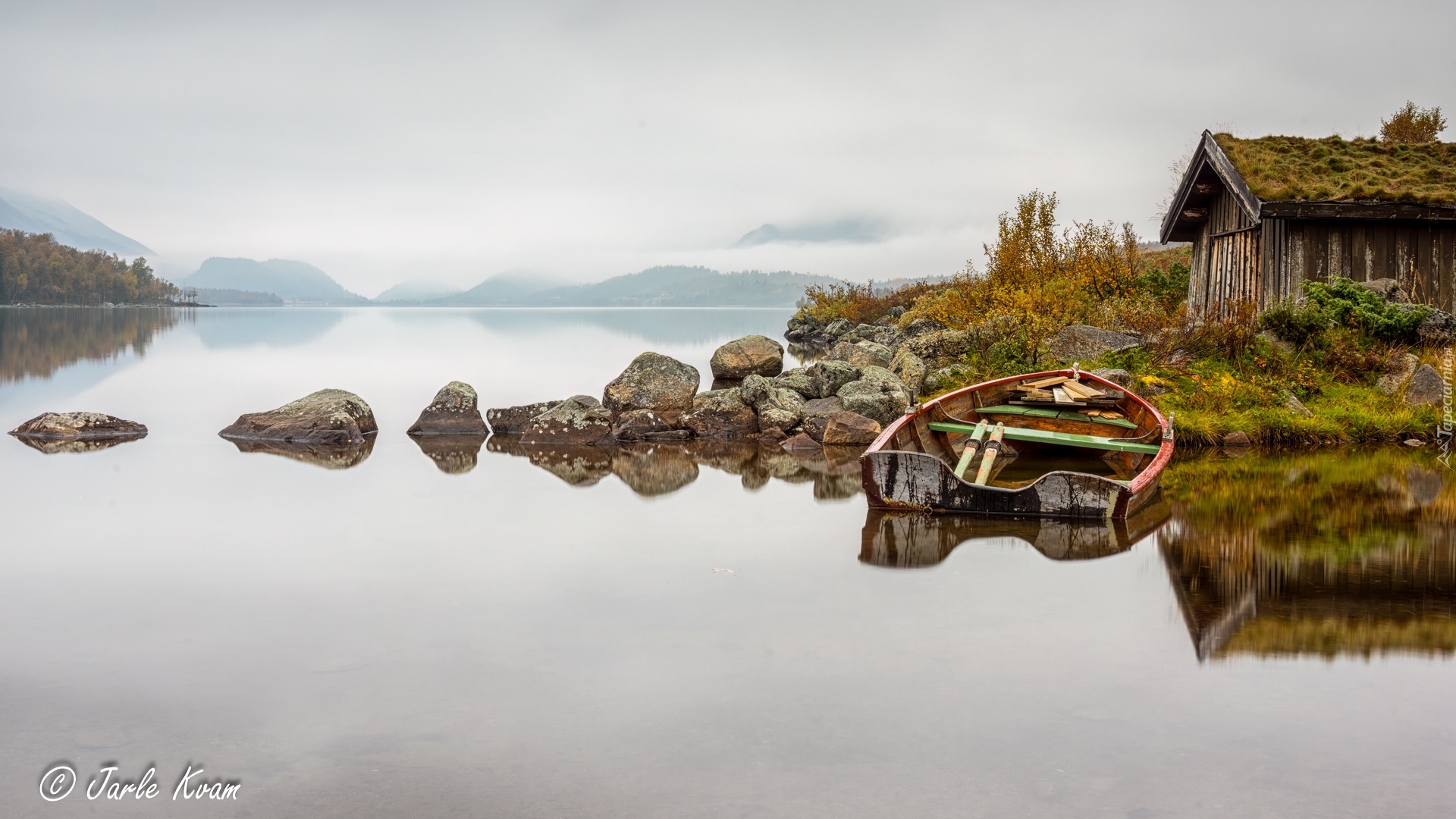 Łódka, Kamienie, Drewniany, Dom, Jezioro Mosvatnet, Skjolden, Norwegia