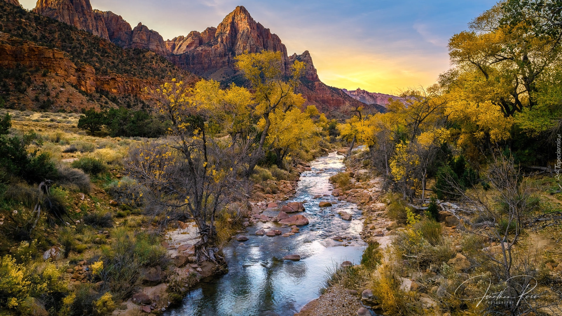 Góry, Góra Watchman, Rzeka, Virgin River, Drzewa, Park Narodowy Zion, Stan Utah, Stany Zjednoczone
