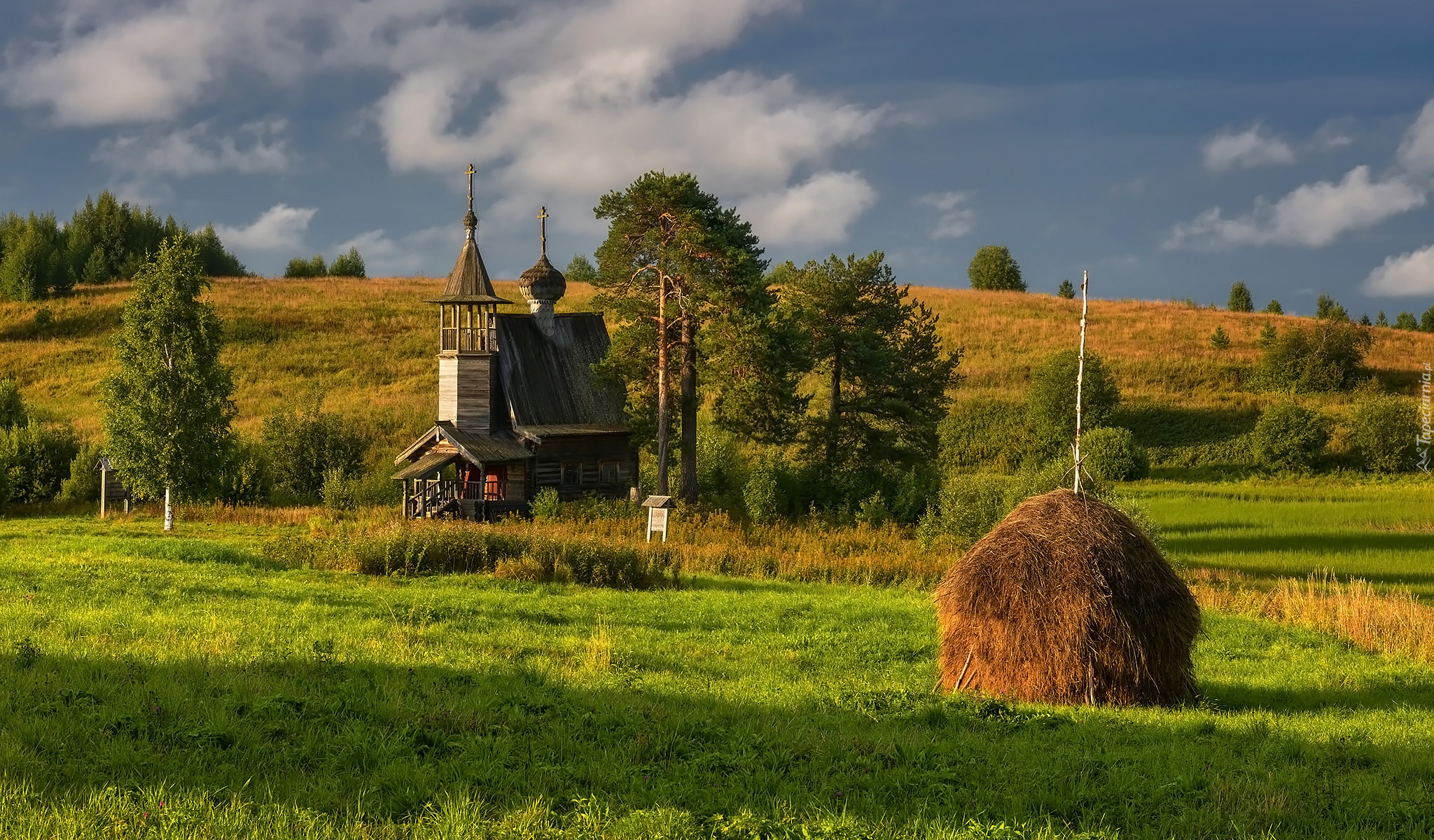 Cerkiew, Łąka, Wzgórze, Drzewa, Rosja