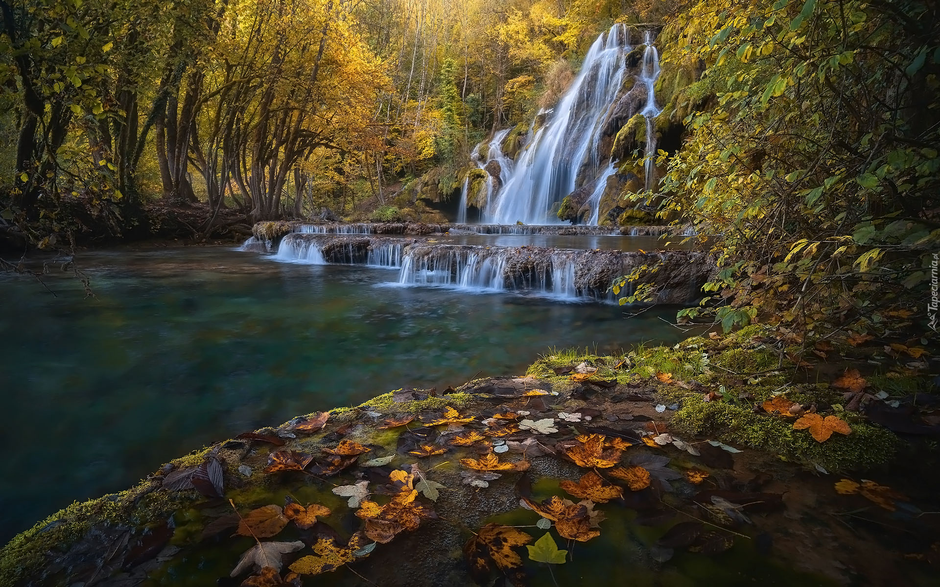 Wodospad, Kaskada, Cascades de tufs, Baume Les Messieurs, Departament Jura, Francja