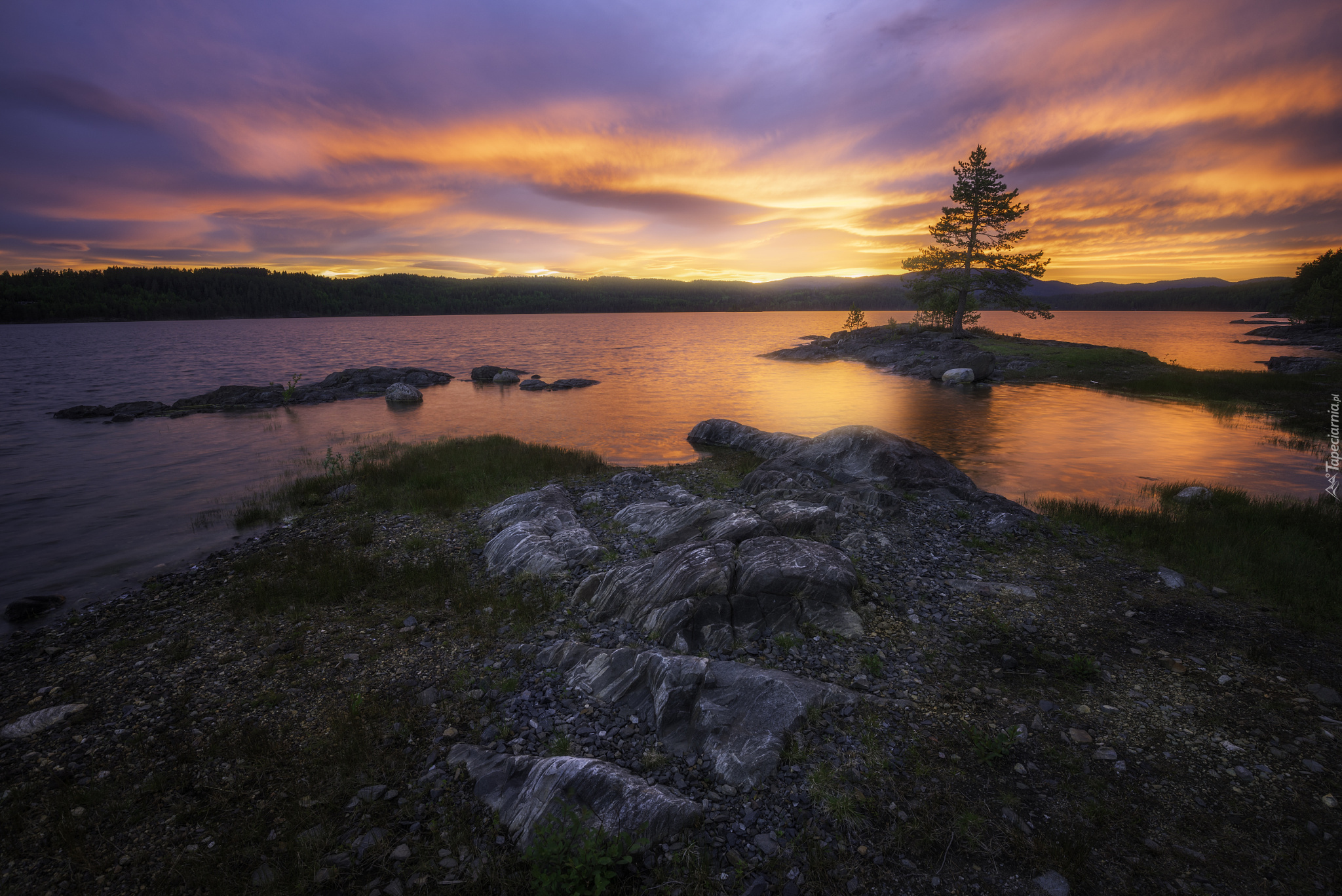 Norwegia, Jezioro, Zachód słońca, Skały, Drzewo