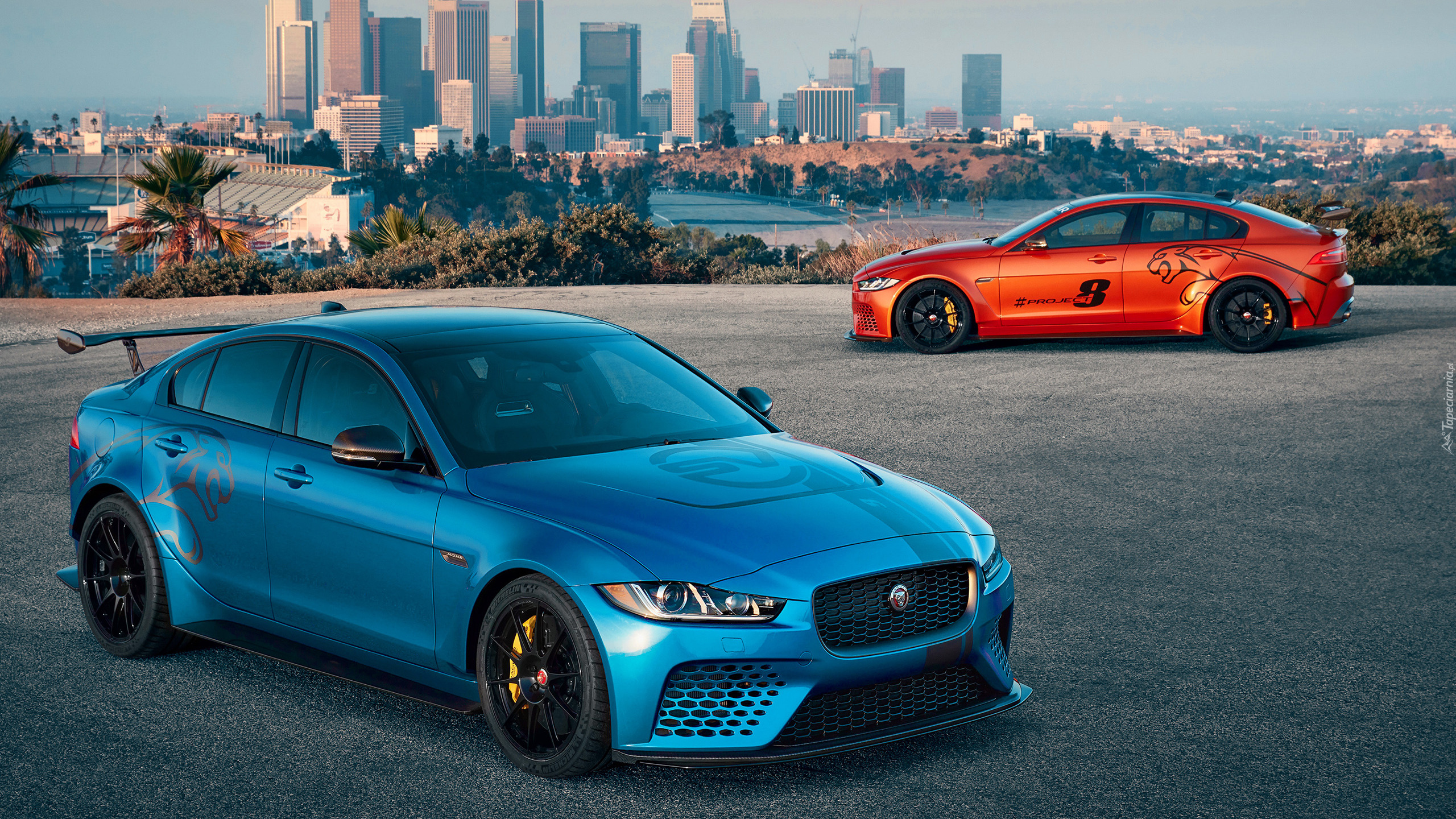 Dwa, Samochody, Jaguar XE SV Projekt 8, Niebieski, Pomarańczowy