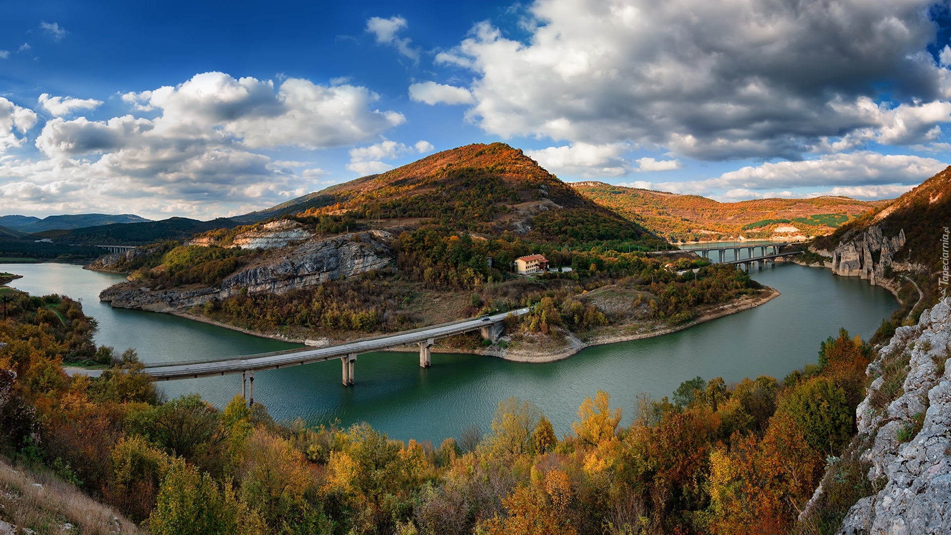 Góry, Jezioro, Zbiornik Tsonevo, Mosty, Lasy, Drzewa, Chmury, Bułgaria