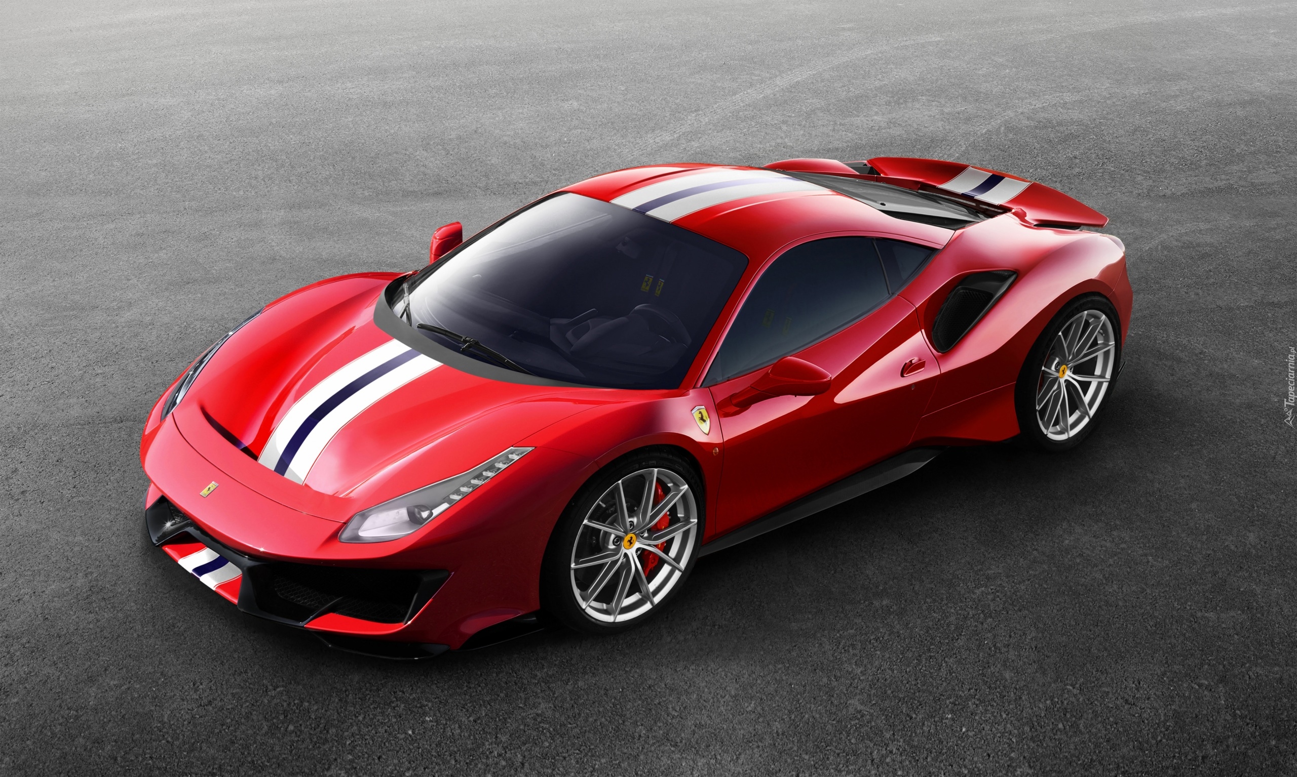 Czerwone, Ferrari 488 Pista