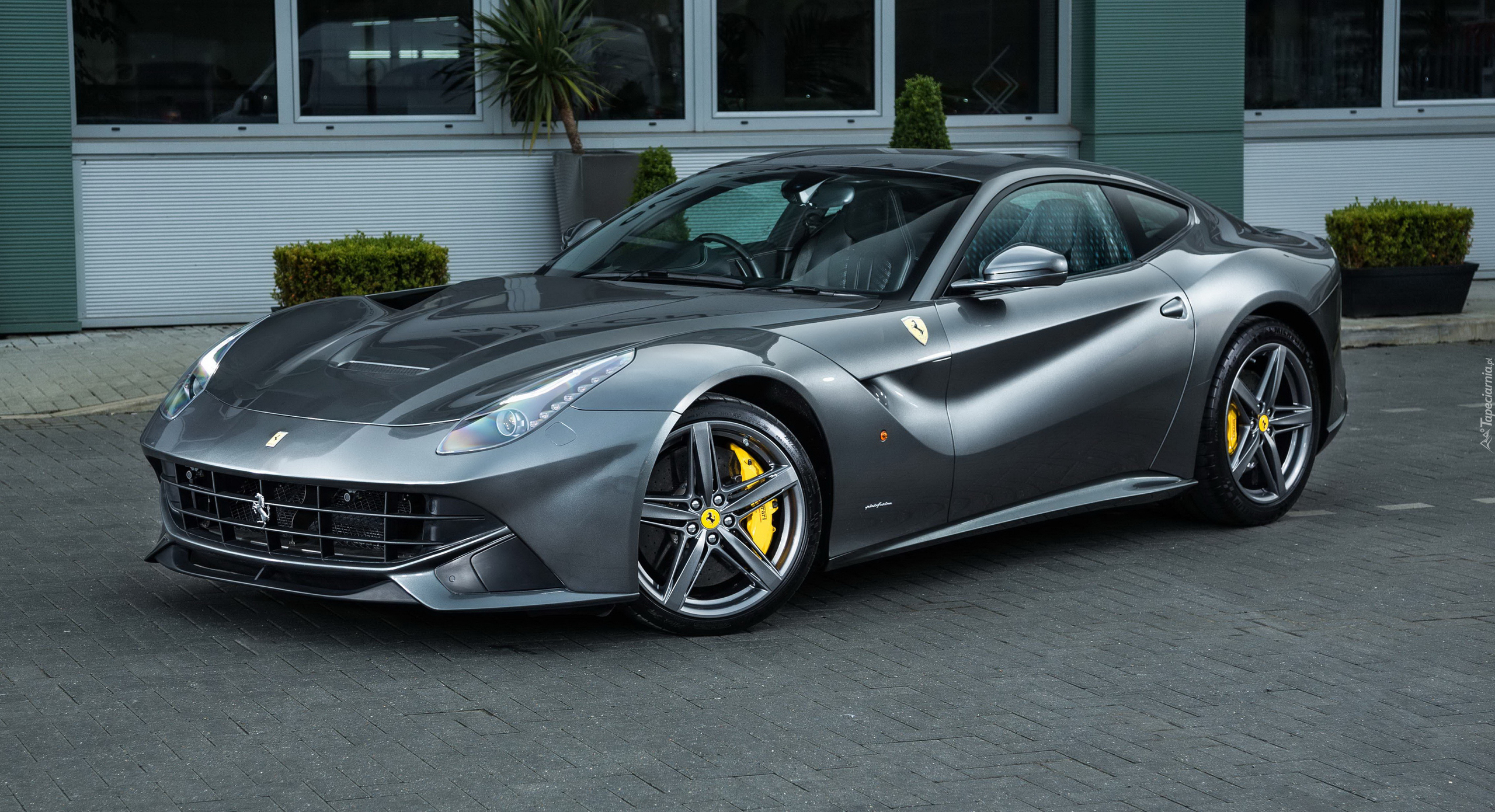 Ferrari F12berlinetta, Coupe, Barwa Grigio Silverstone, 2012