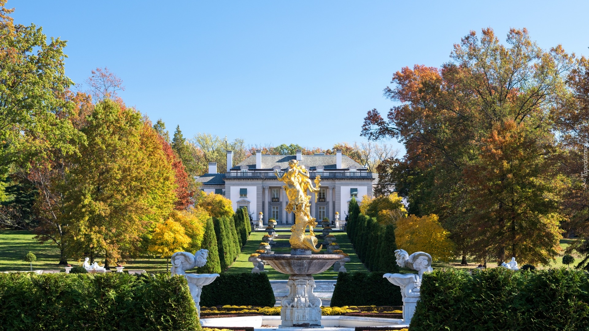 Stany Zjednoczone, Stan Delaware, Miasto Wilmington, Muzeum Nemours Mansion and Gardens, Rezydencja Nemours, Fontanna, Rzeźba, Jesień,  Ogród, Drzewa