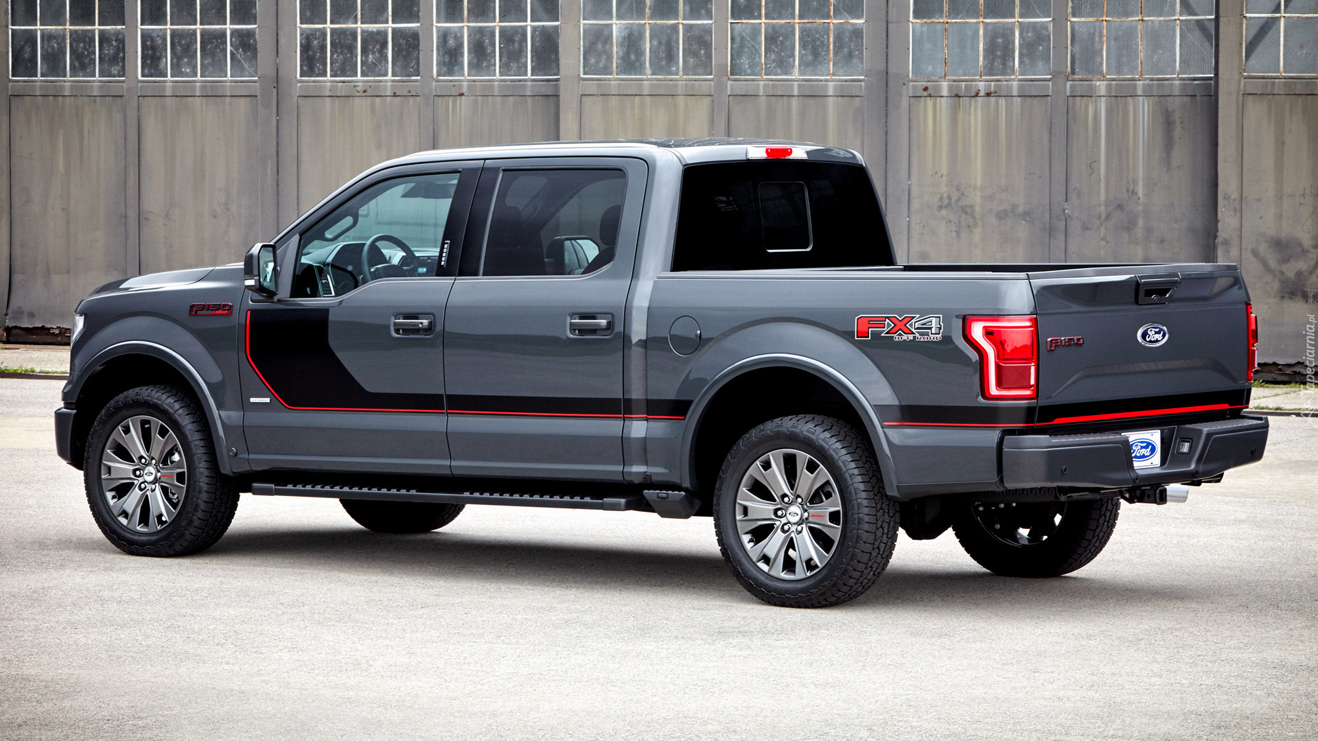 Ford F-150 Lariat, Seria F XIII