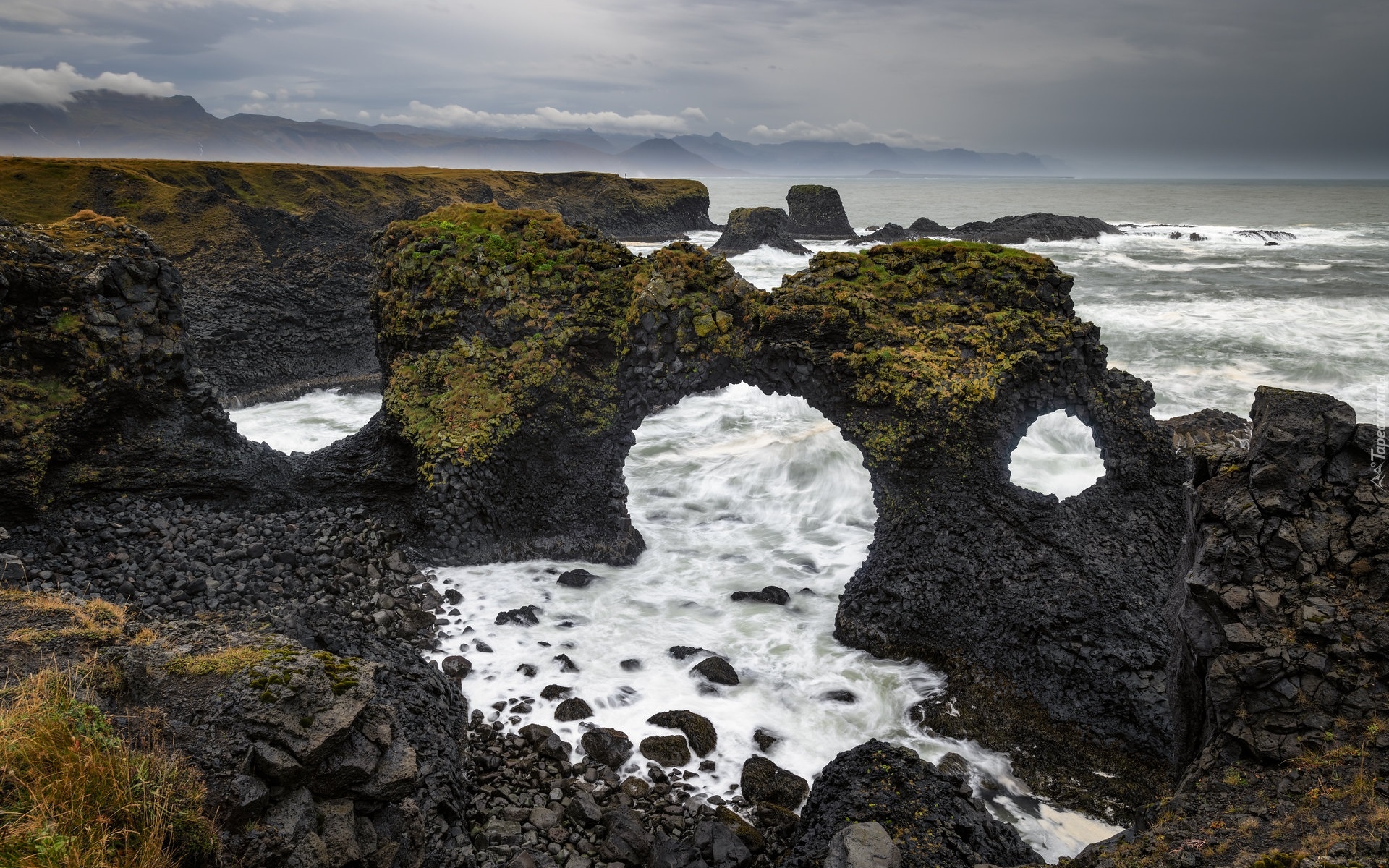 Morze, Góry, Skały, Łuk, Formacja Gatklettur, Islandia