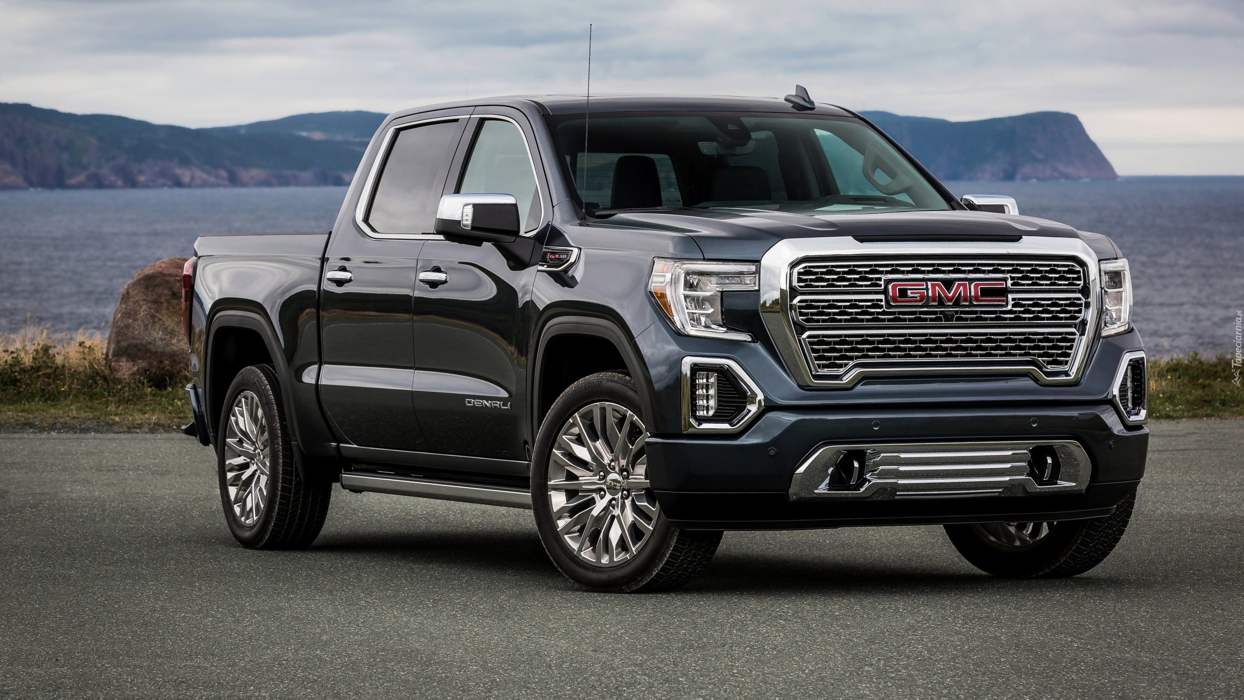 GMC Sierra Denali, 2019