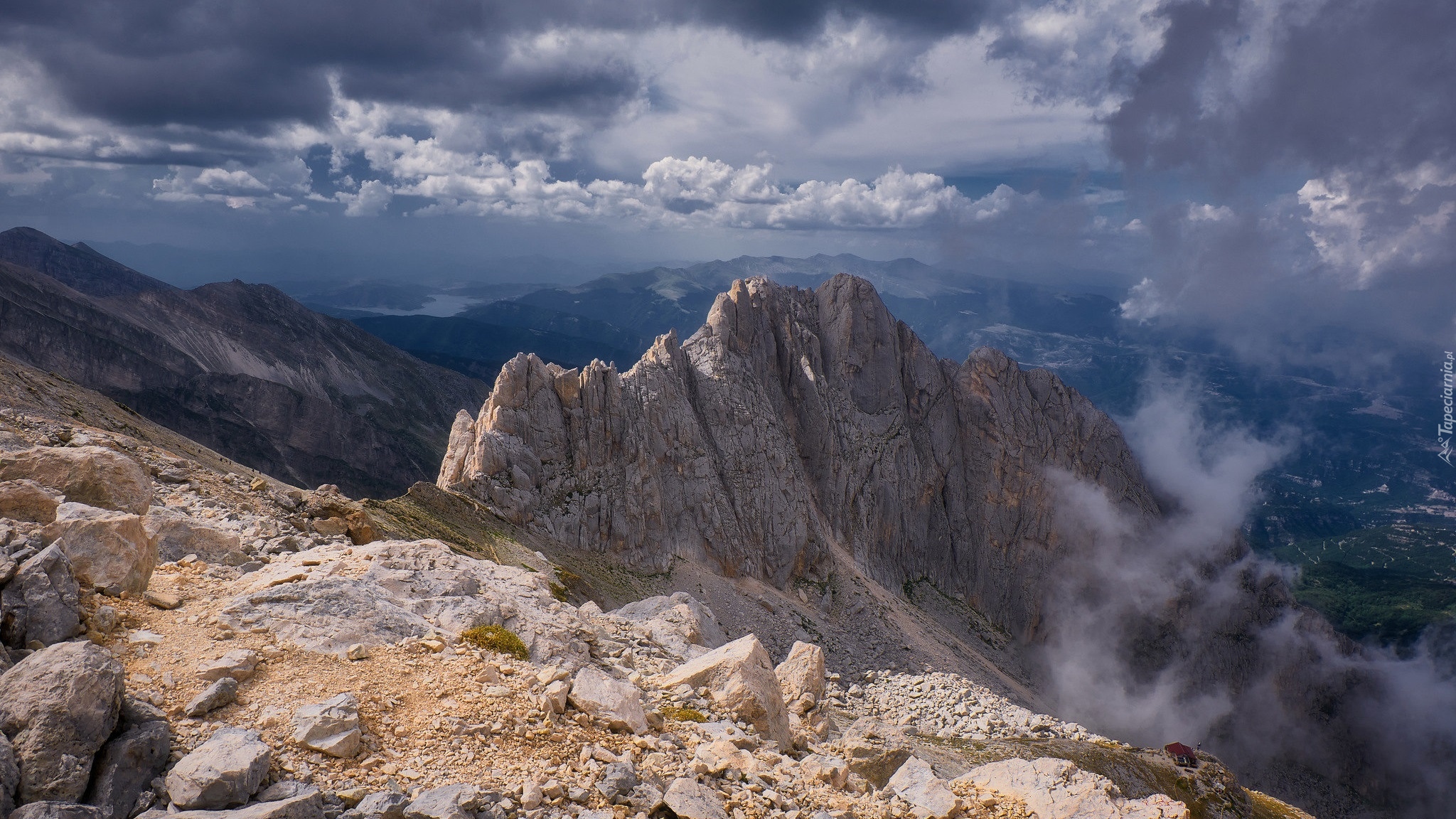 Góry, Gran Sasso, Góra, Corno Piccolo, Skały, Chmury, Prowincja Teramo, Włochy