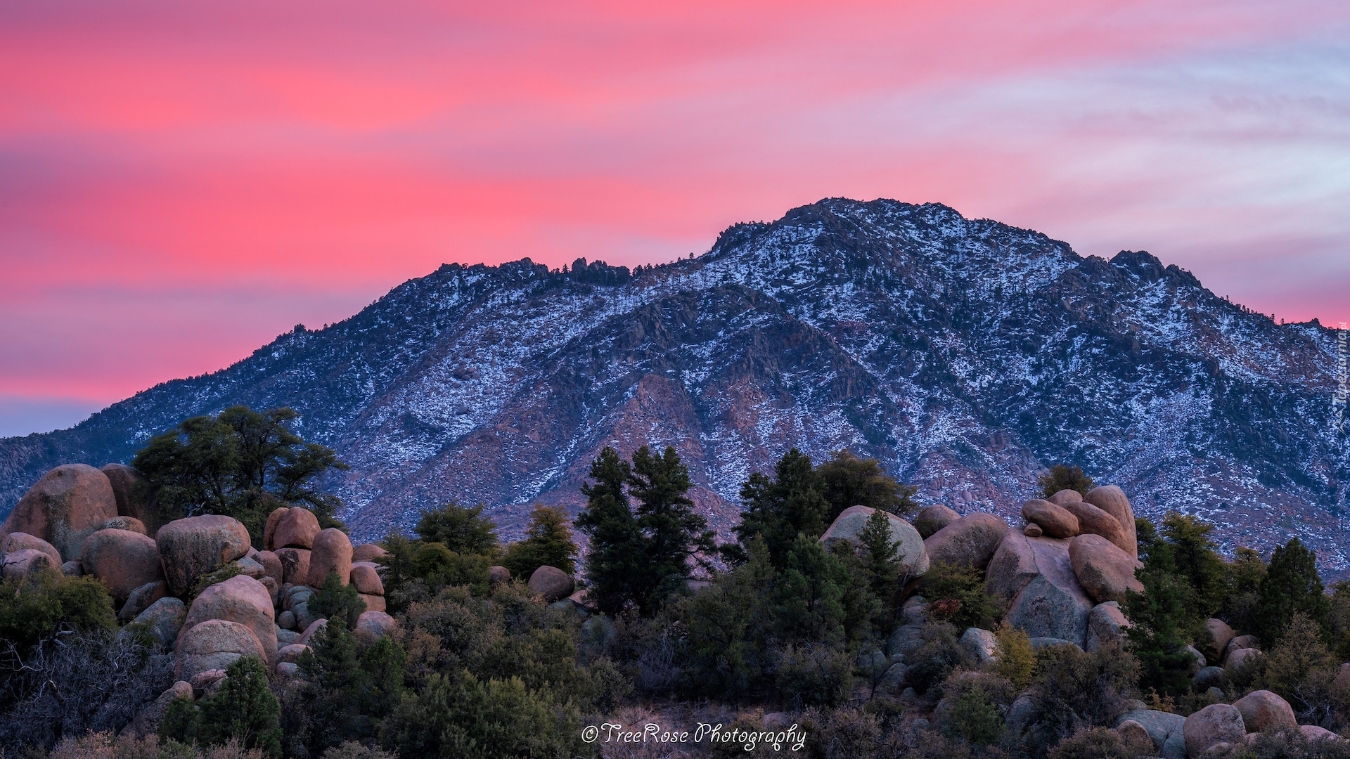 Zachód słońca, Góra, Granite Mountain, Głazy, Drzewa, Arizona, Stany Zjednoczone