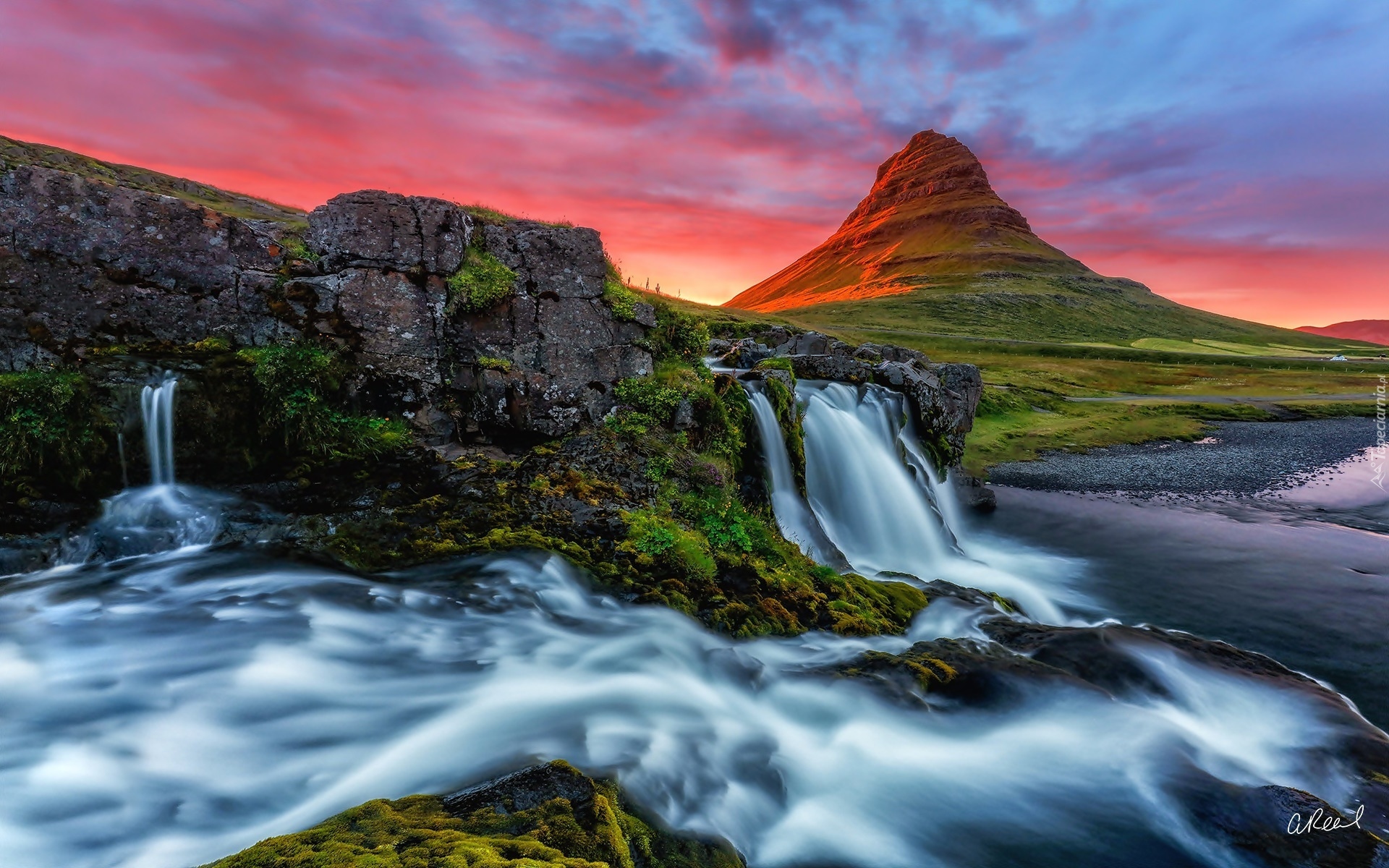 Islandia, Góra Kirkjufell, Wodospad, Skały, Roślinność