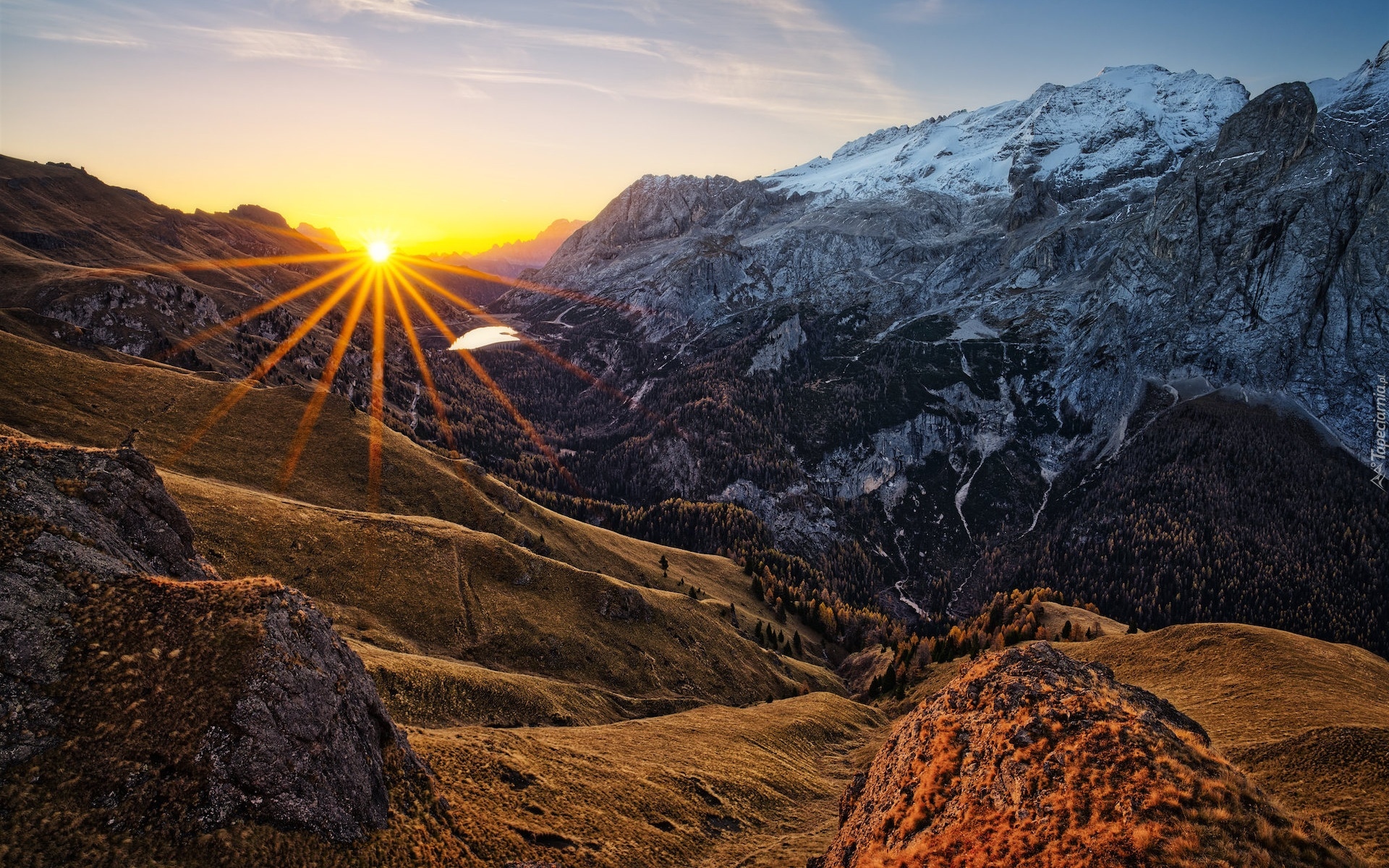 Włochy, Góry, Dolomity, Marmolada, Promienie słońca, Jesień