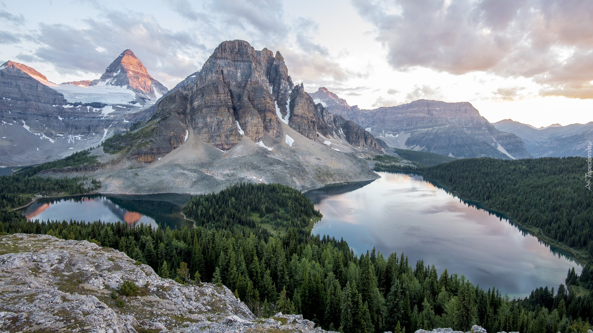 Park Prowincjonalny Mount Assiniboine, Góra Mount Assiniboine, Jezioro Cerulean, Jezioro Sunburst Lake, Góry, Jeziora, Kolumbia Brytyjska, Kanada