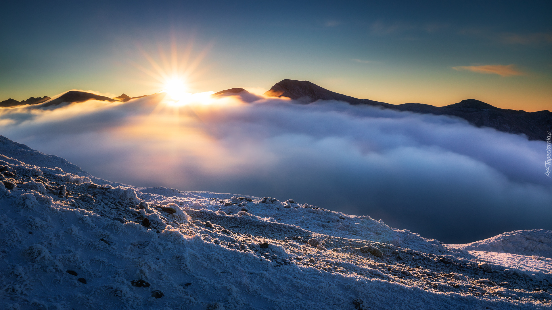 Słowacja, Góry, Tatry, Góra Wołowiec, Promienie słońca, Mgła