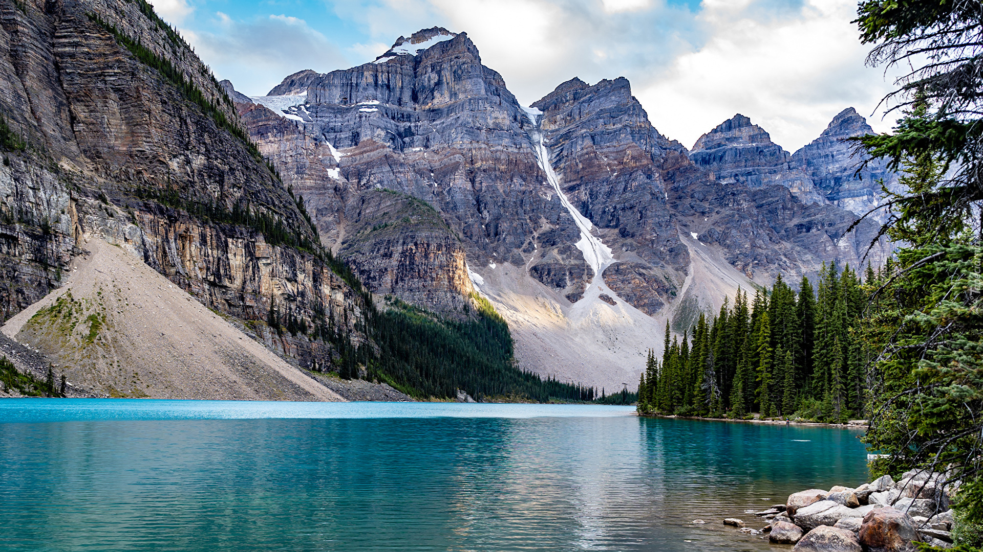 Góry, Las, Świerki, Jezioro Moraine, Park Narodowy Banff, Kanada