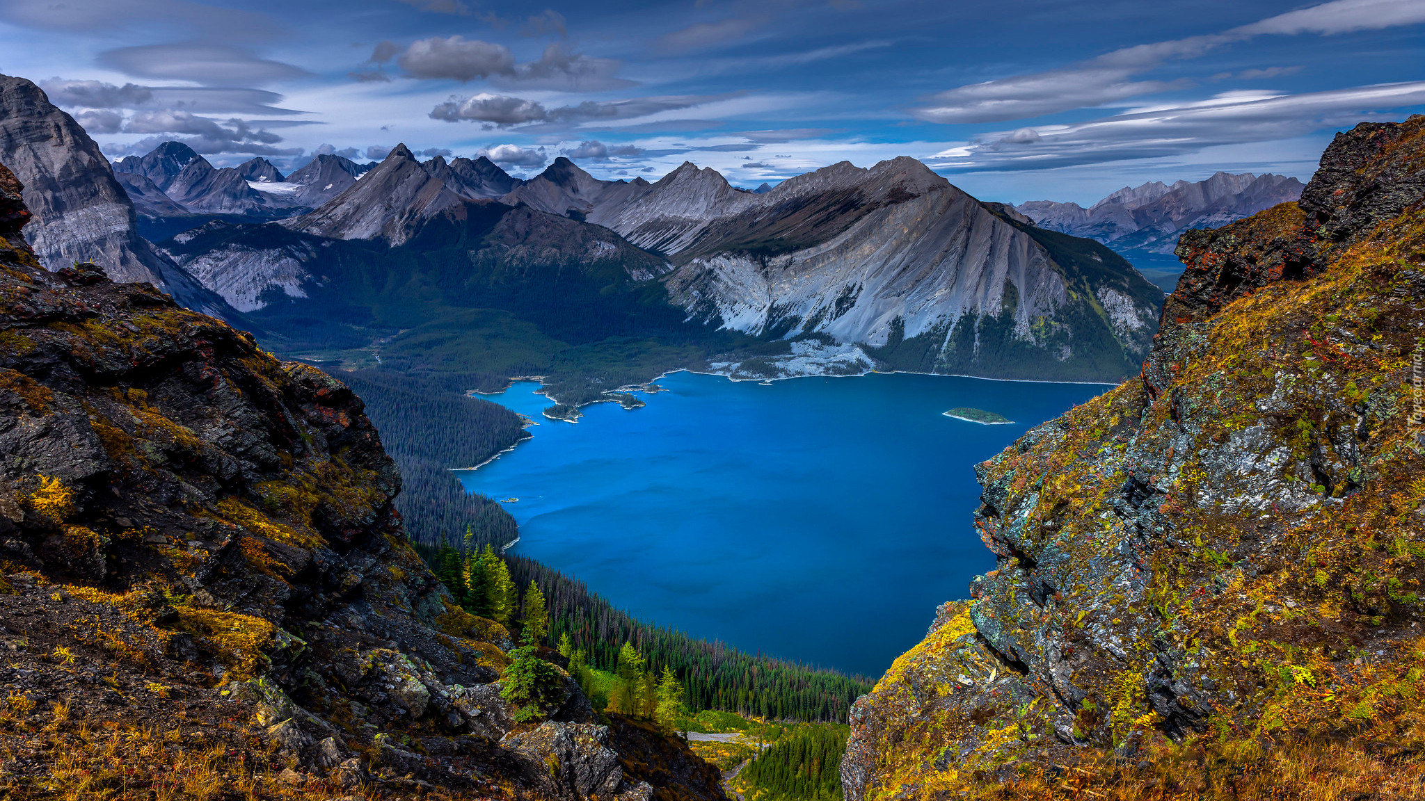 Góry, Skały, Jezioro, Rawson Lake, Drzewa, Alberta, Kanada