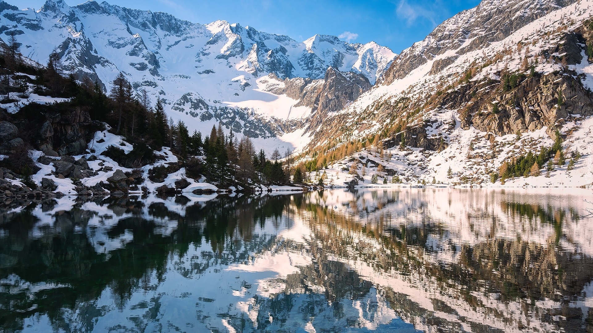 Zima, Góry, Dolomity, Jezioro, Aviolo Lake, Drzewa, Odbicie, Lombardia, Włochy