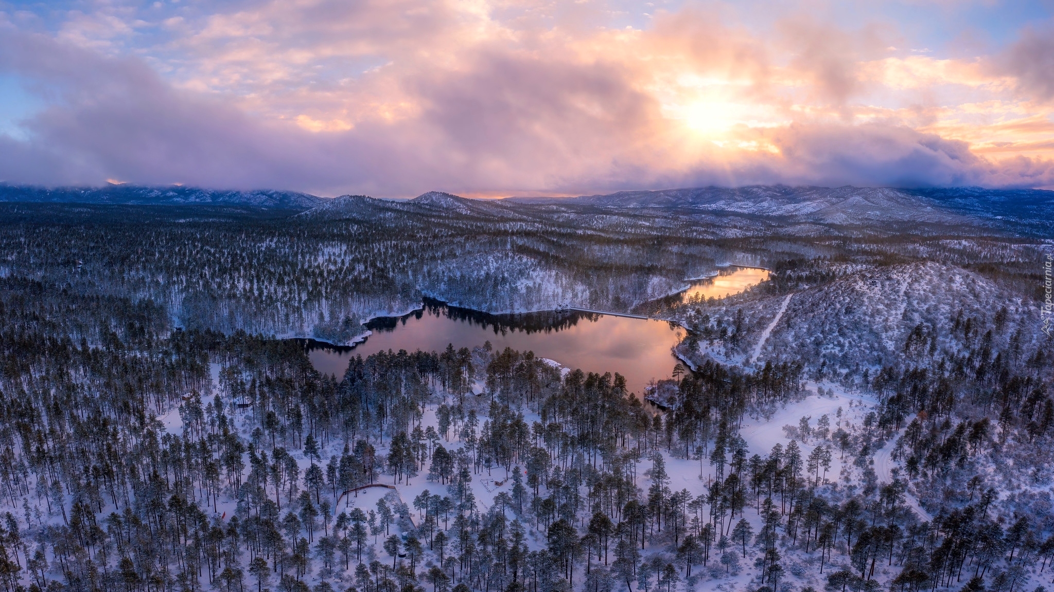 Zima, Góry, Jeziora, Goldwater Lake, Drzewa, Z lotu ptaka, Arizona, Stany Zjednoczone