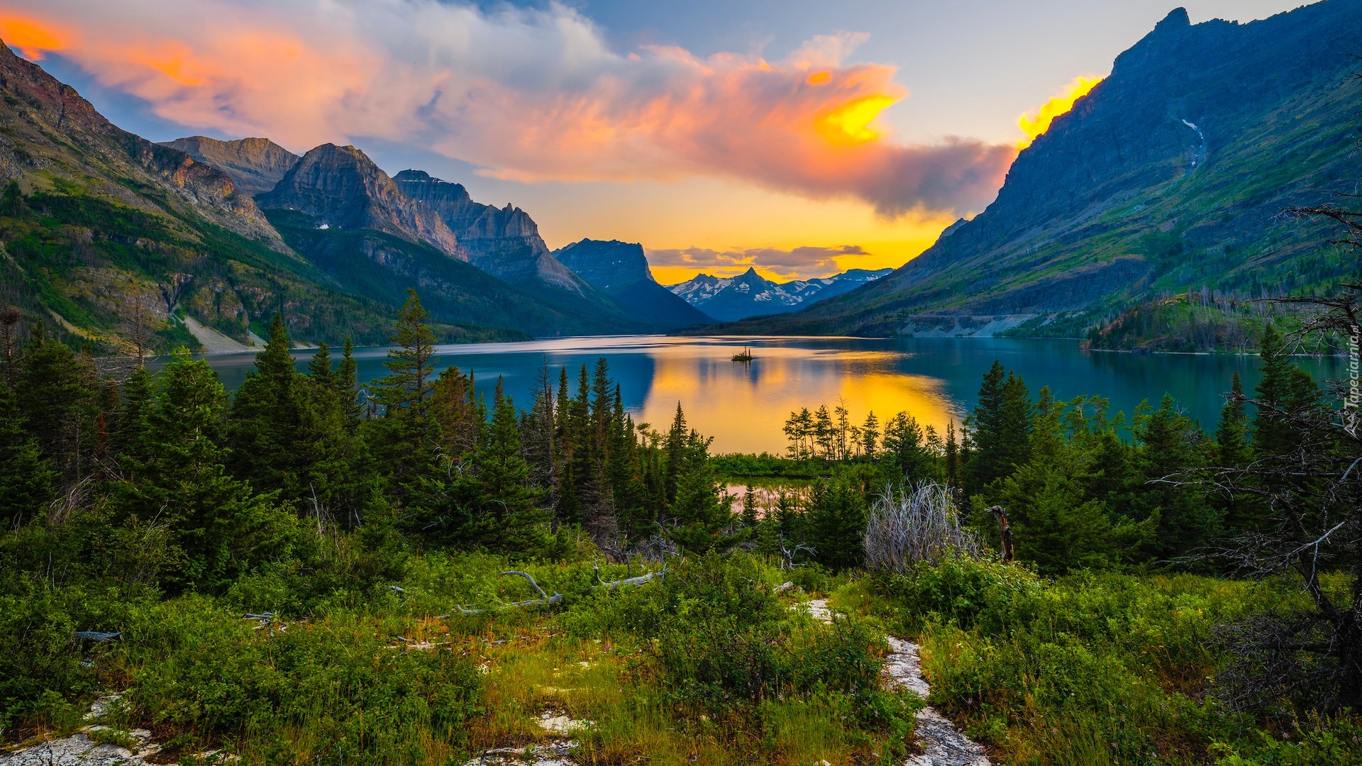 Stany Zjednoczone, Montana, Park Narodowy Glacier, Jezioro, St. Mary Lake, Góry, Drzewa