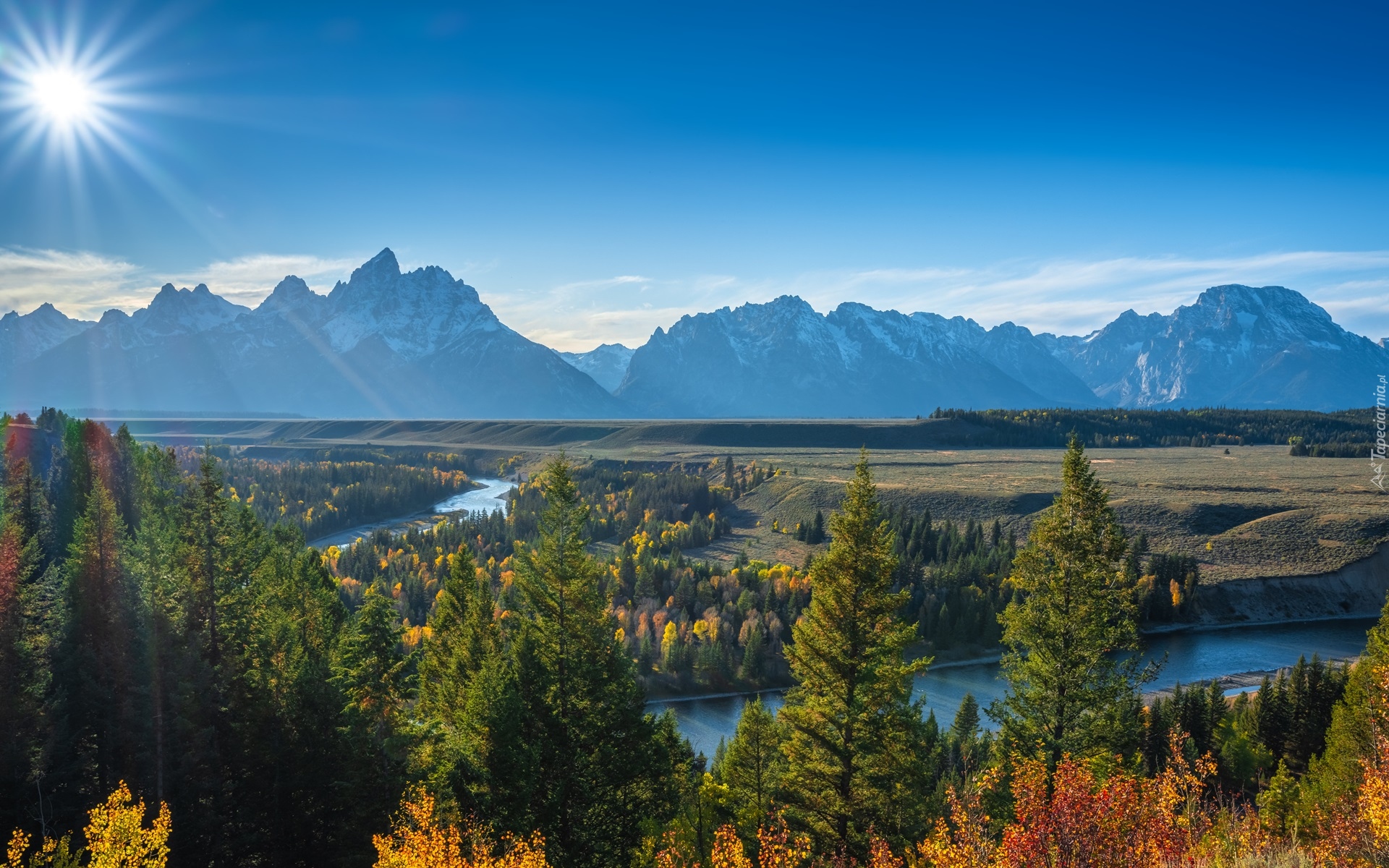 Park Narodowy Grand Teton, Góry, Teton Range, Las, Drzewa, Chmury, Rzeka, Snake River, Promienie słońca, Stan Wyoming, Stany Zjednoczone