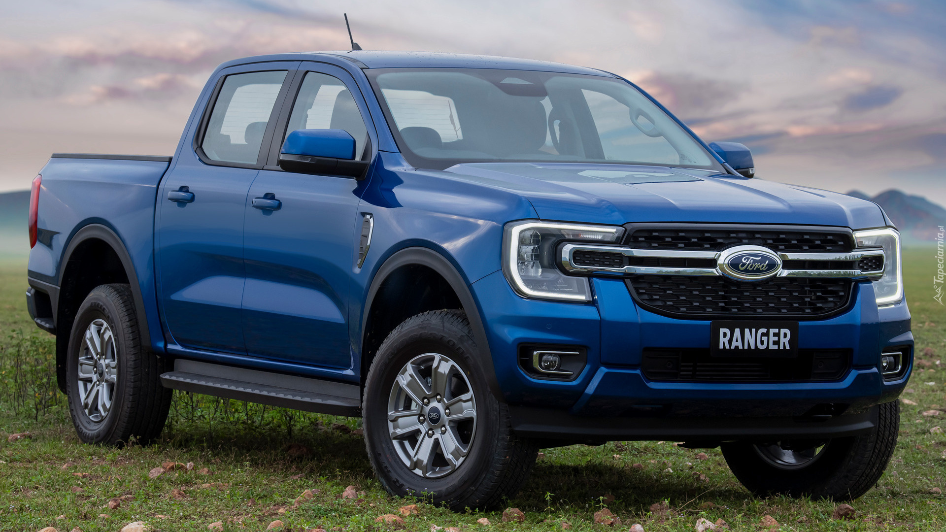 Granatowy, Ford Ranger Double Cab