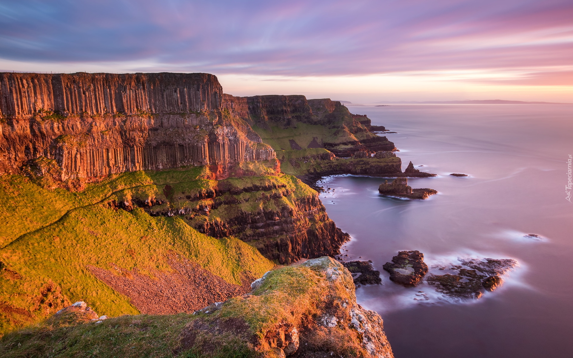 Wschód słońca, Morze, Skały, Formacja, Grobla Olbrzyma, Giants Causeway, Antrim, Irlandia