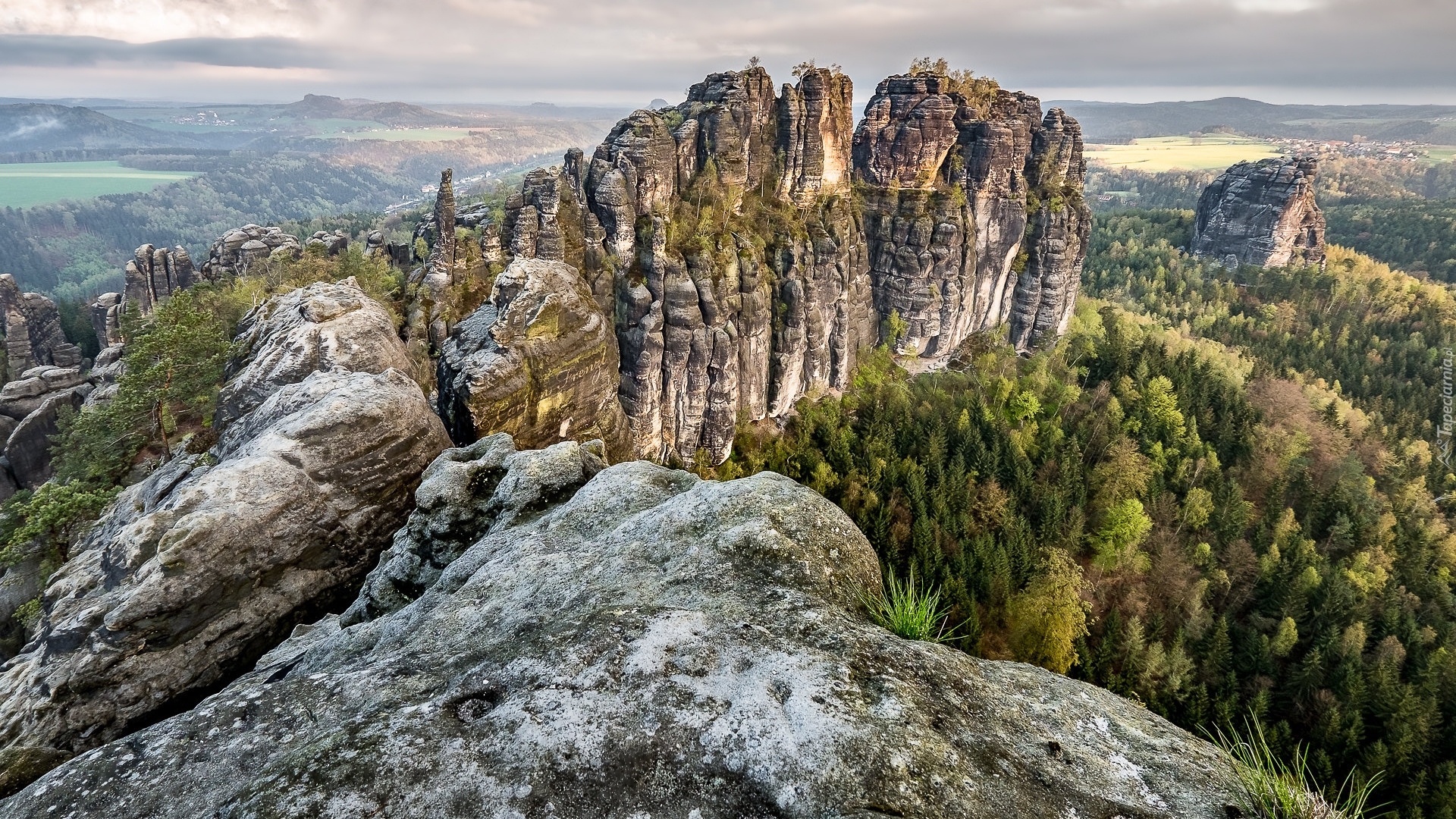 Park Narodowy Saskiej Szwajcarii, Skały Schrammsteine, Góry Połabskie, Niemcy