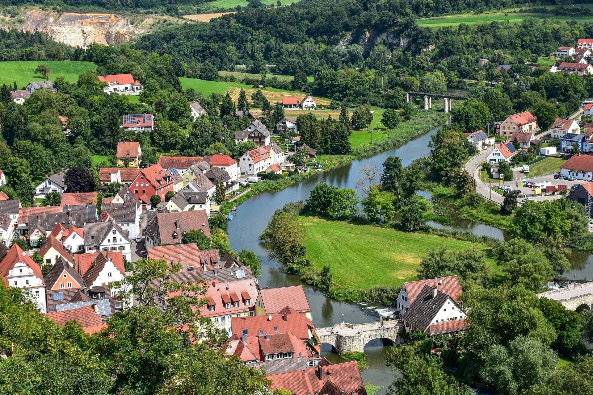 Niemcy, Bawaria, Harburg, Rzeka Wornitz, Domy