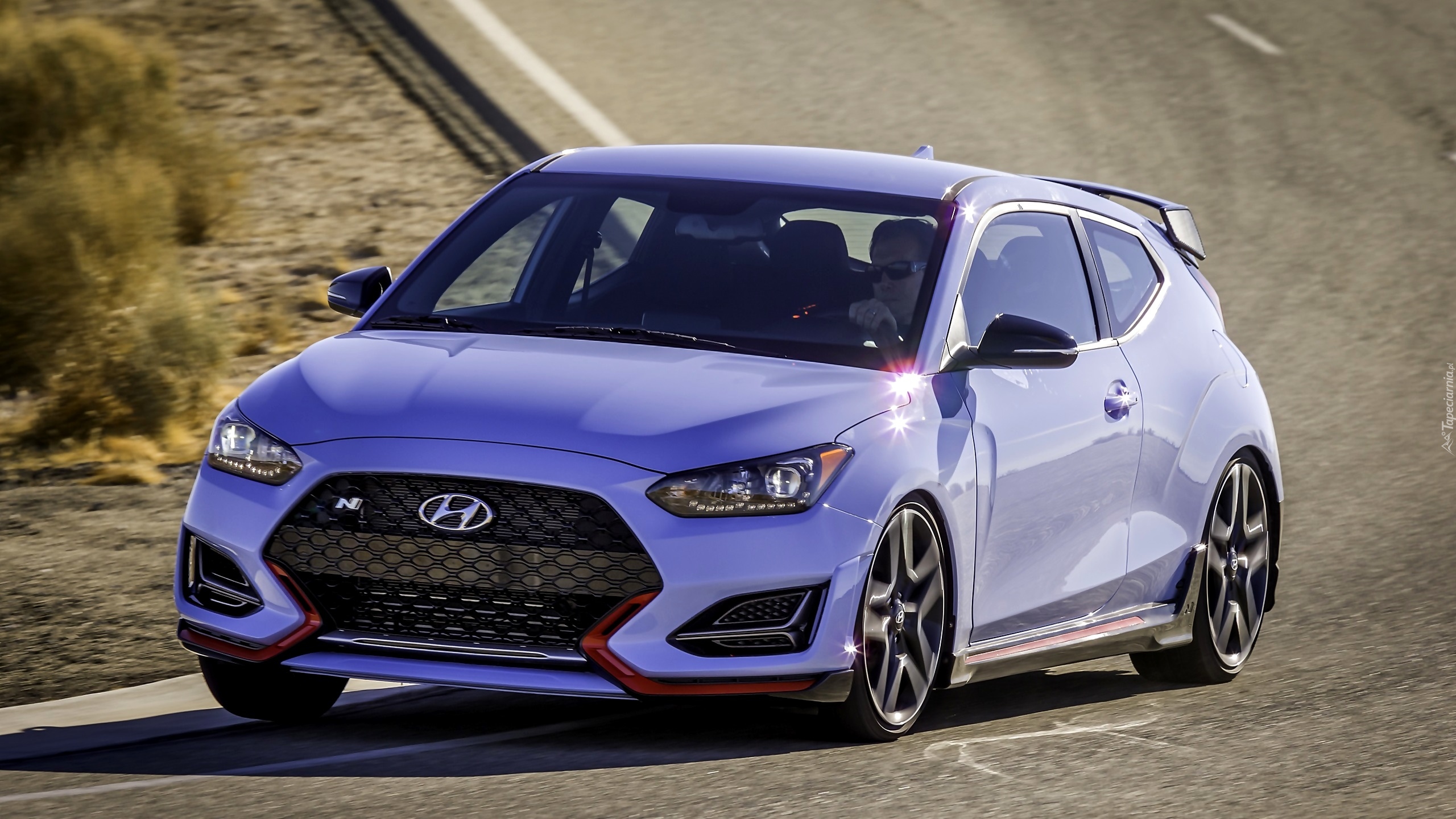 Hyundai Veloster N, 2018, Droga