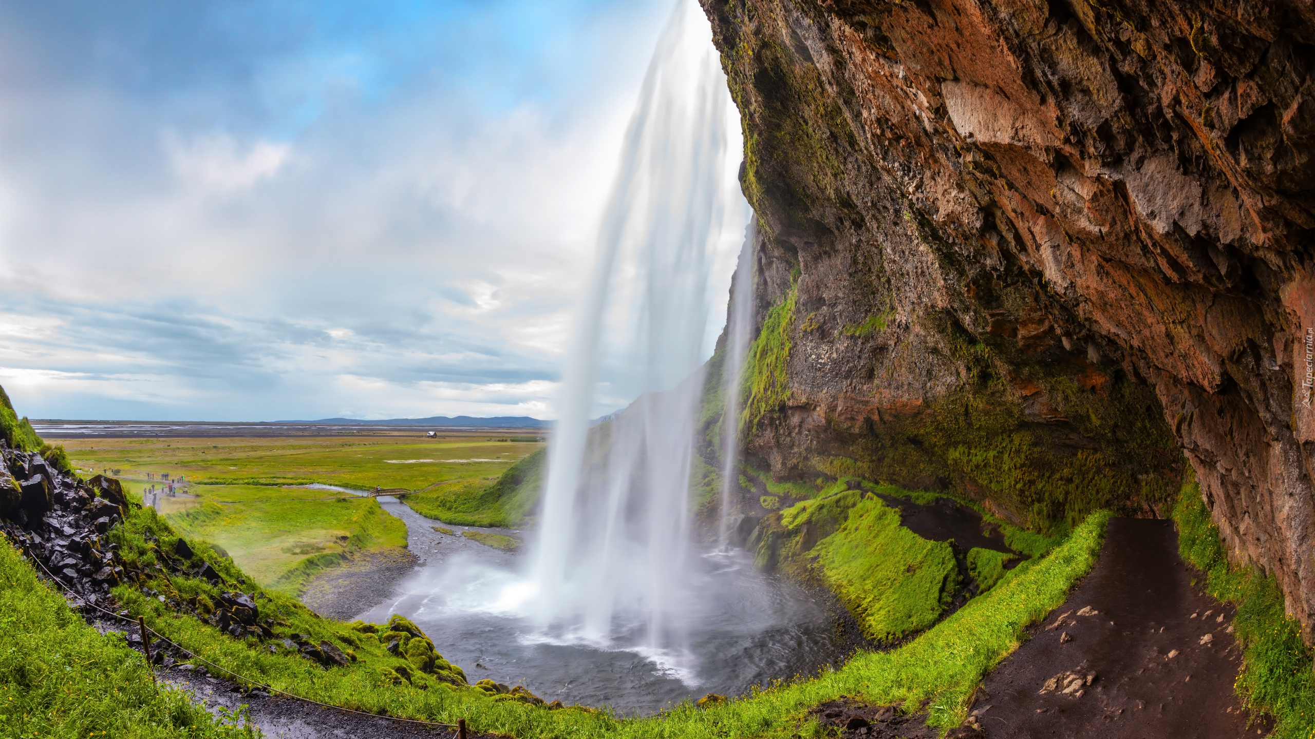 Islandia, Wodospad Seljalandsfoss, Skała, Łąka