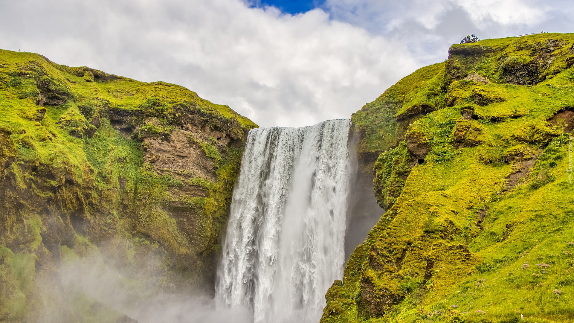 Islandia, Wodospad Skogafoss, Skała