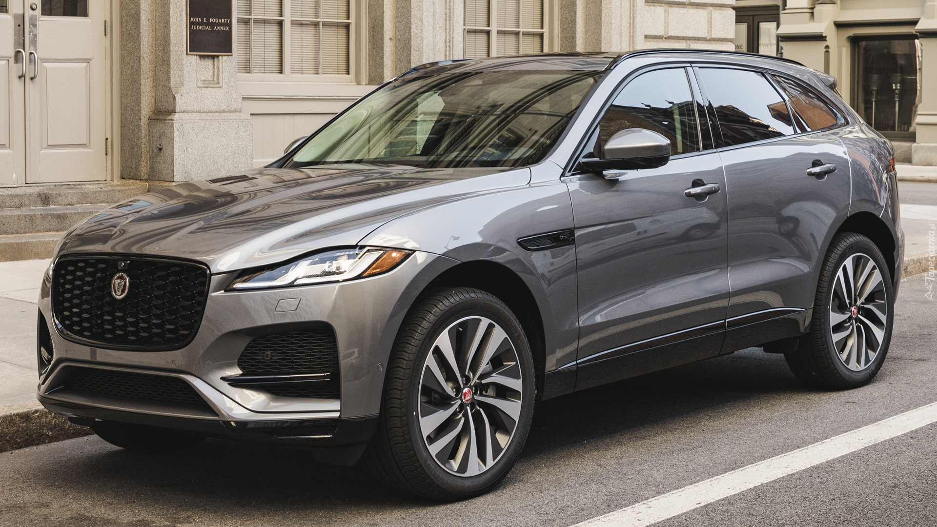 Jaguar F-Pace, 2021